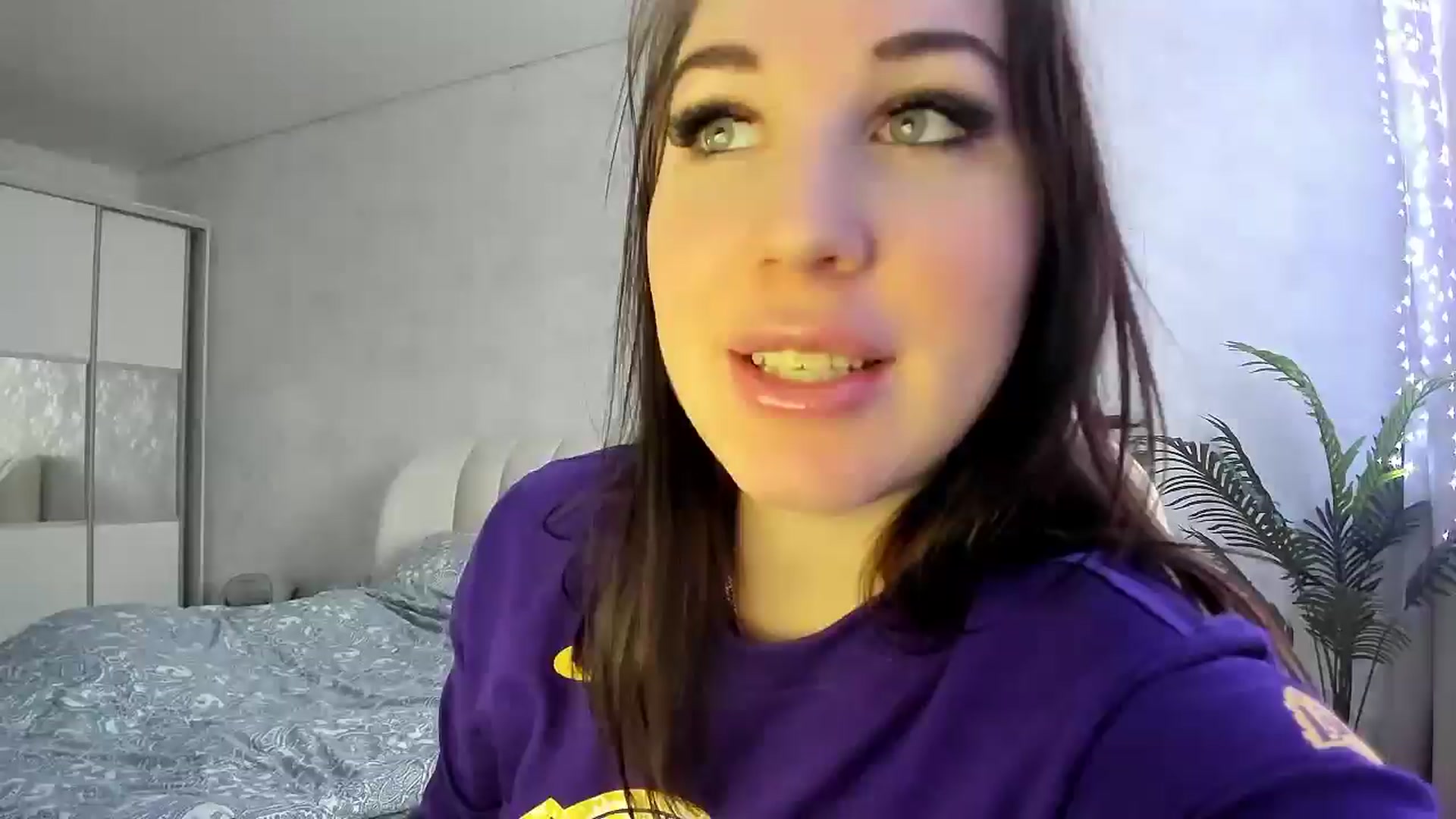 Gallery image thumbnail from Blaze_me's myfreecams stream on, 12/15/2024, 07:30 image 13 of 20