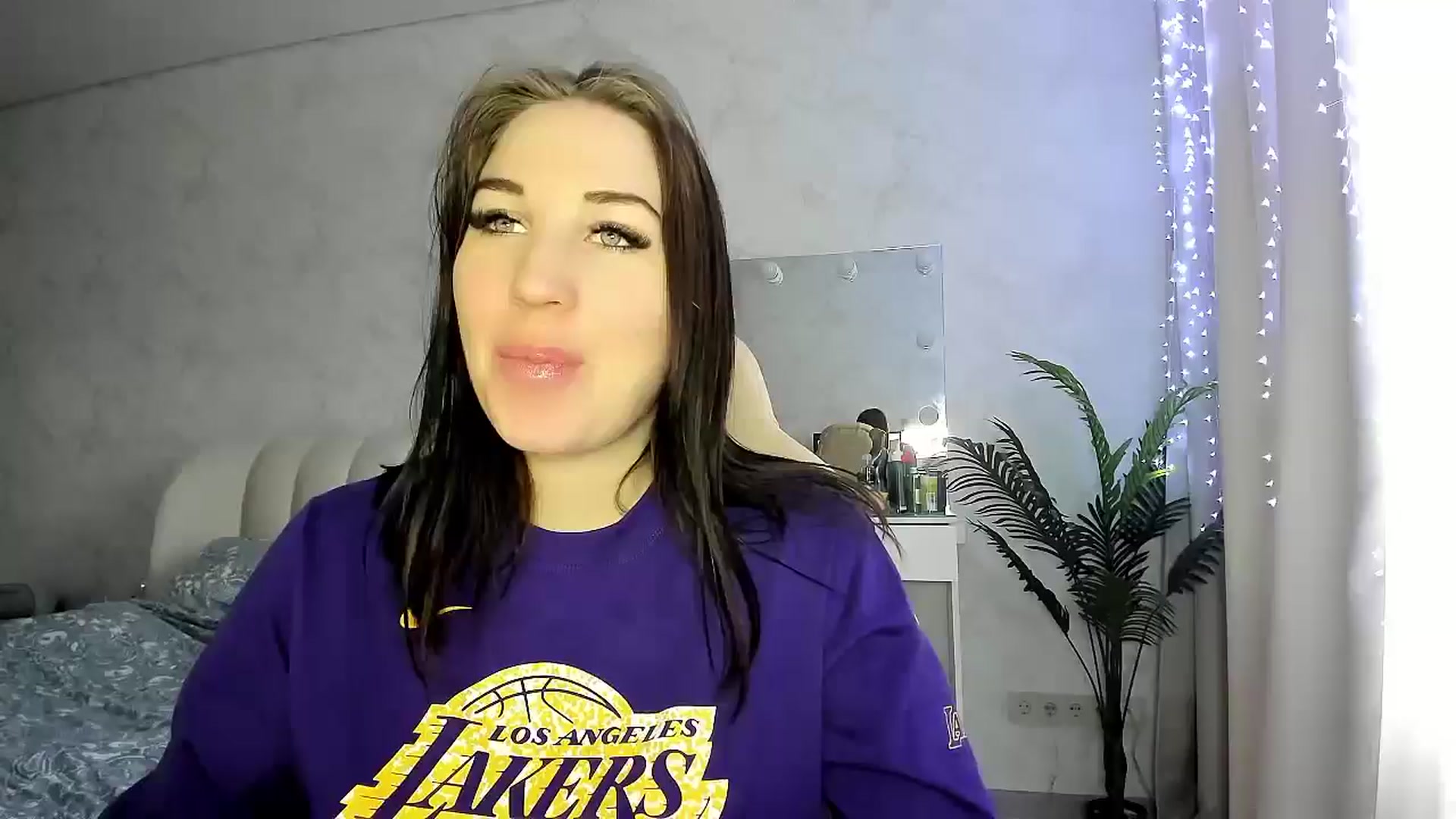Gallery image thumbnail from Blaze_me's myfreecams stream on, 12/15/2024, 07:30 image 18 of 20
