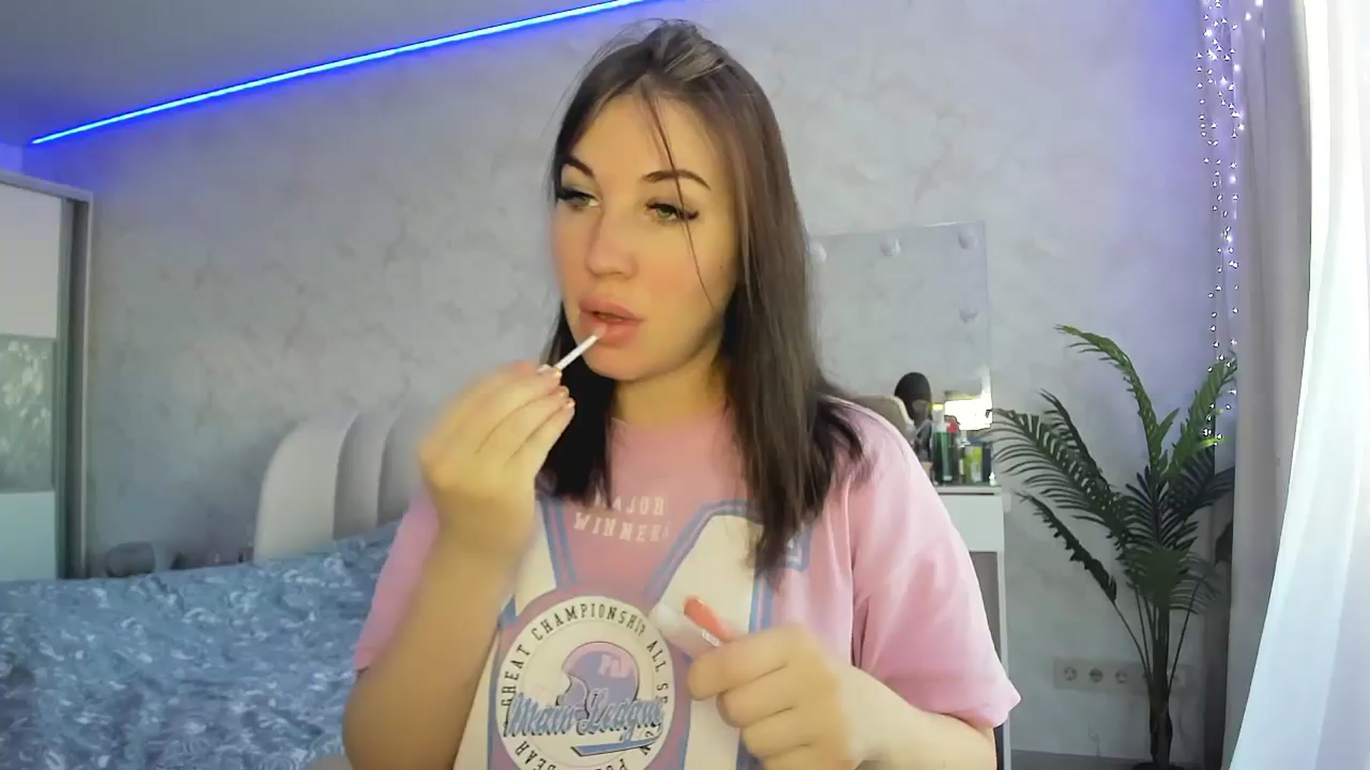 Gallery image thumbnail from Blaze_me's myfreecams stream on, 12/16/2024, 07:27 image 1 of 20