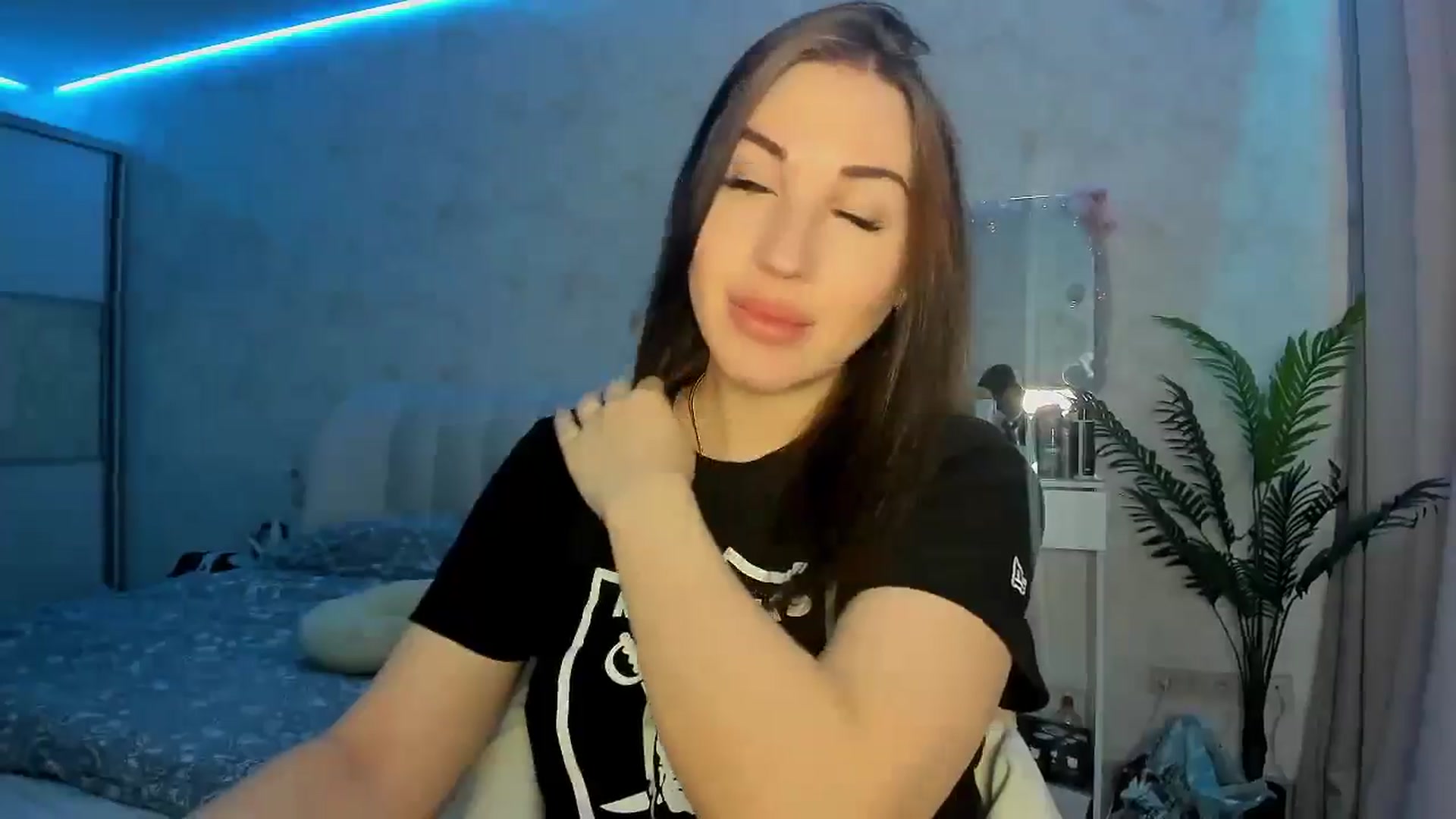 Gallery image thumbnail from Blaze_me's myfreecams stream on, 01/23/2025, 04:21 image 8 of 20