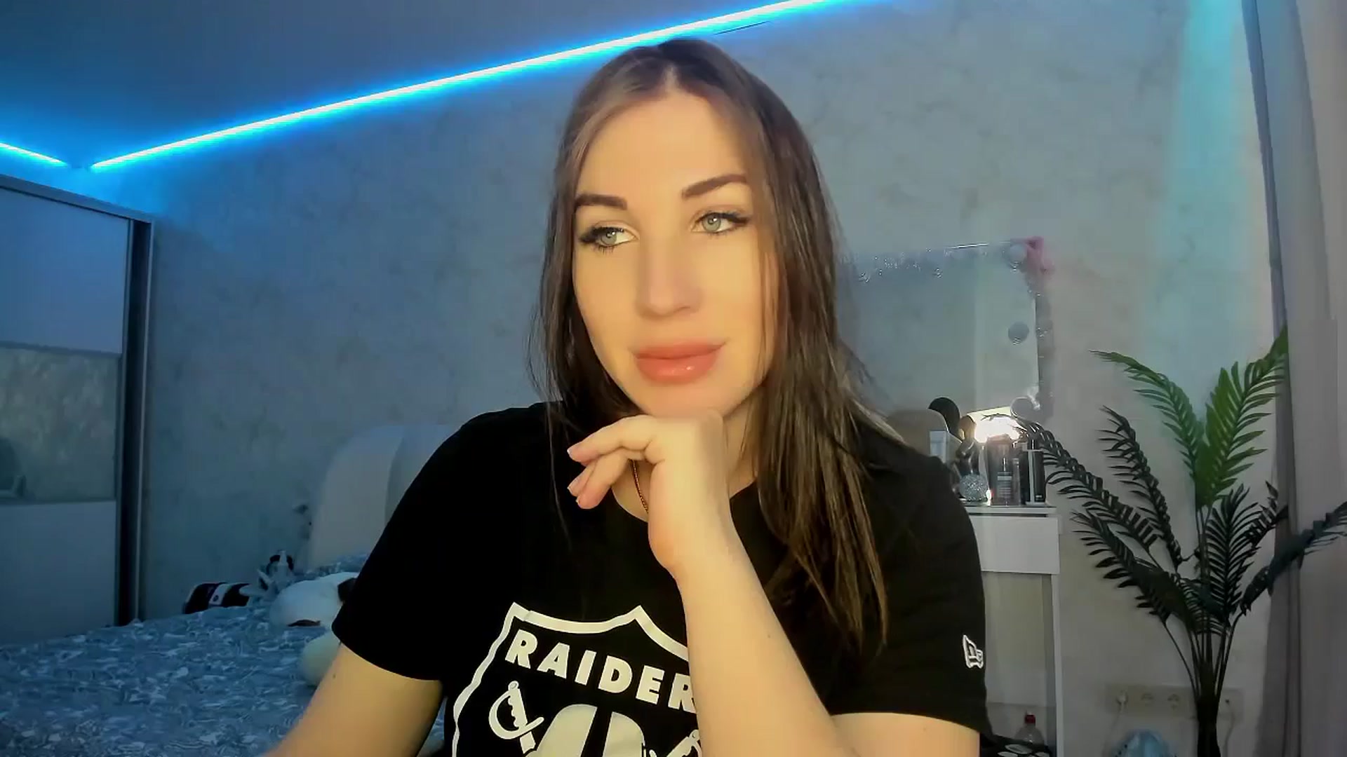 Gallery image thumbnail from Blaze_me's myfreecams stream on, 01/23/2025, 06:23 image 1 of 20