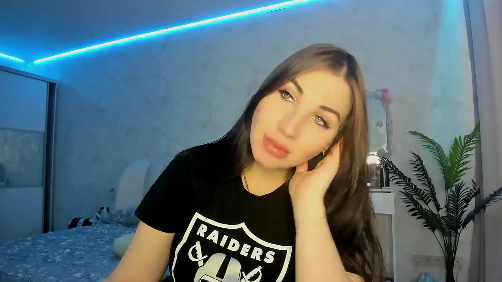 Gallery image thumbnail from Blaze_me's myfreecams stream on, 01/23/2025, 06:23 image 11 of 20