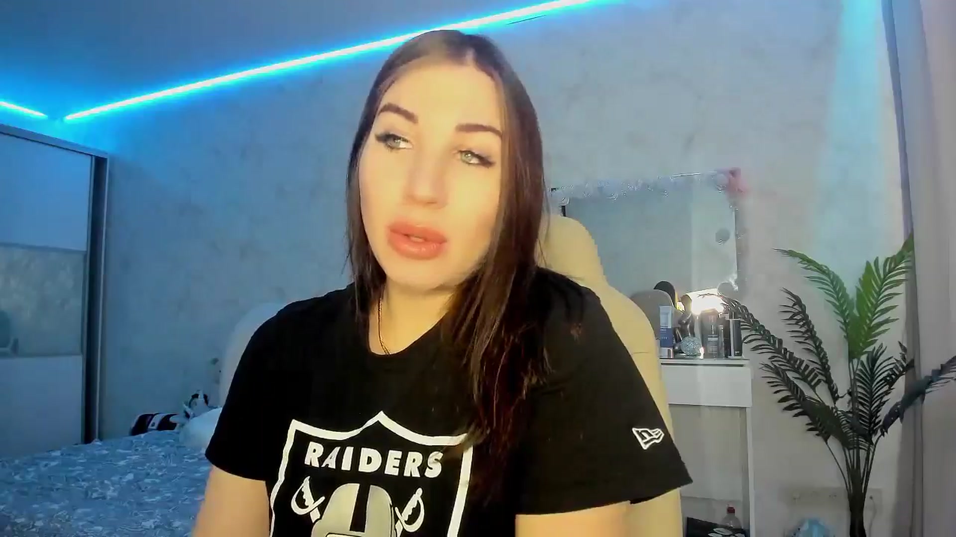 Gallery image thumbnail from Blaze_me's myfreecams stream on, 01/23/2025, 06:23 image 8 of 20