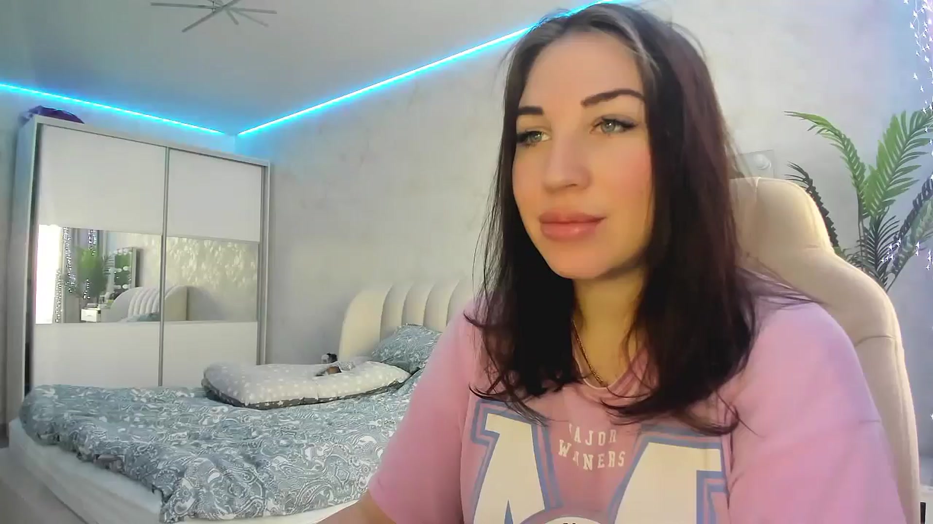 Gallery image thumbnail from Blaze_me's myfreecams stream on, 01/30/2025, 07:06 image 8 of 20