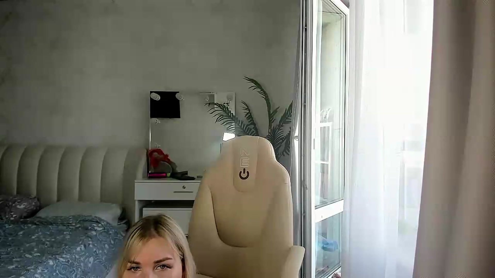 Gallery image thumbnail from Blaze_me's myfreecams stream on, 07/30/2026, 04:37 image 17 of 20