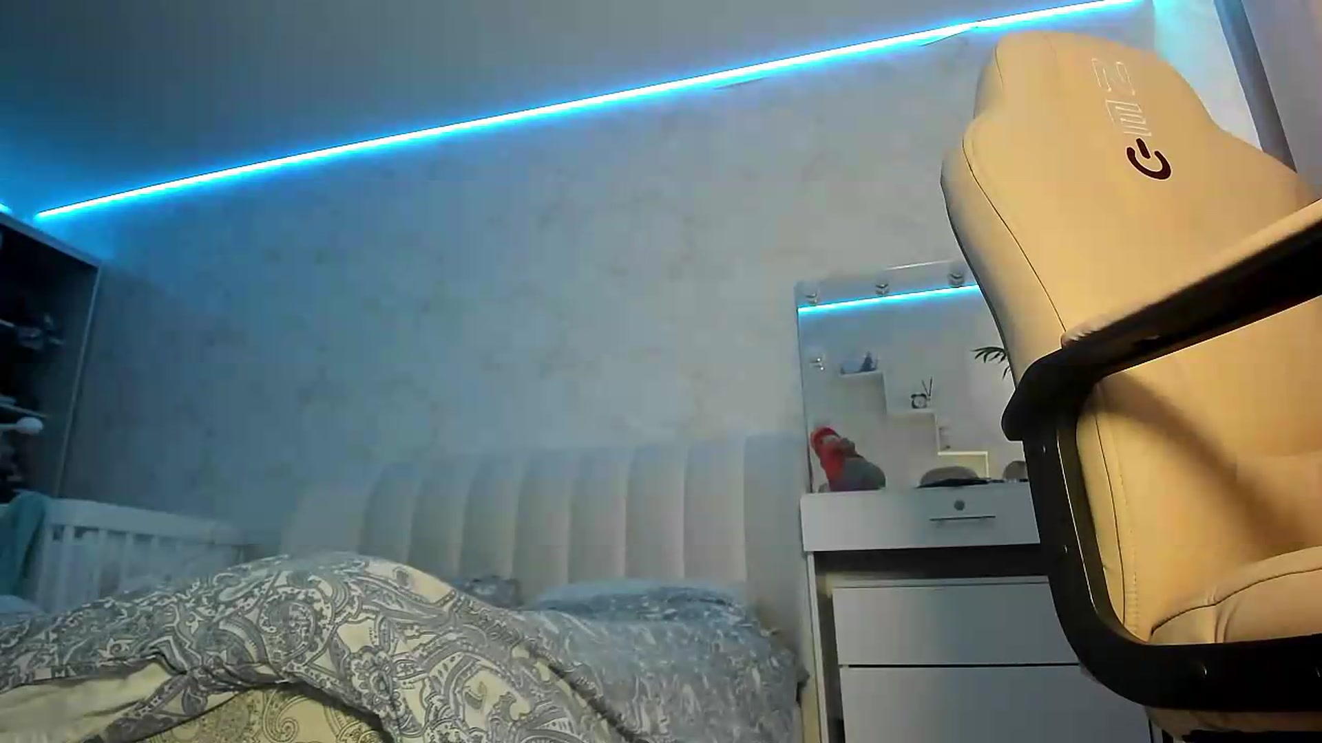 Gallery image thumbnail from Blaze_me's myfreecams stream on, 07/30/2026, 05:59 image 12 of 20