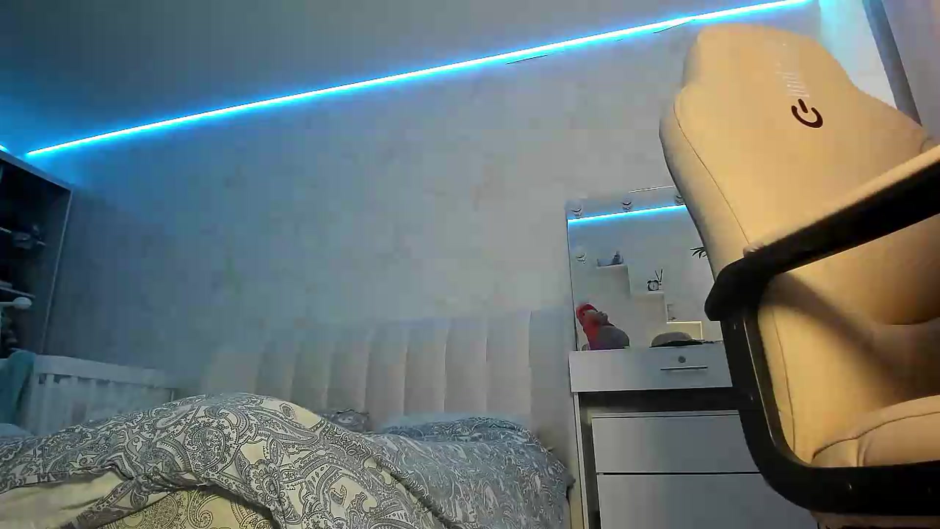 Gallery image thumbnail from Blaze_me's myfreecams stream on, 07/30/2026, 05:59 image 15 of 20