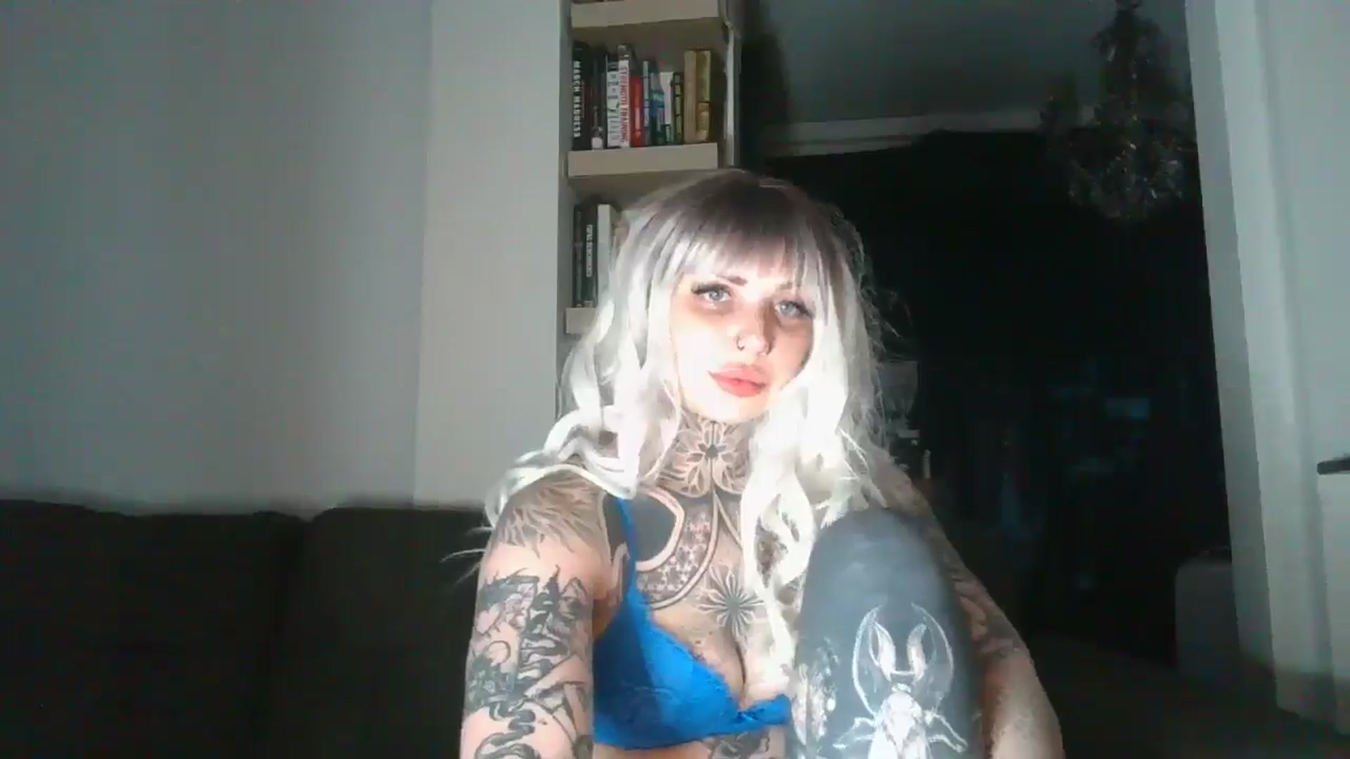 Gallery image thumbnail from BlazedBratx's myfreecams stream on, 07/11/2024, 07:04 image 15 of 20