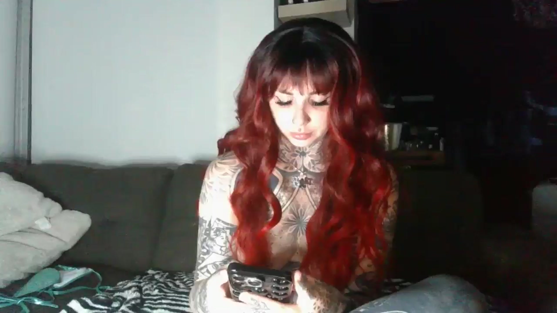 Gallery image thumbnail from BlazedBratx's myfreecams stream on, 07/17/2024, 06:55 image 2 of 20