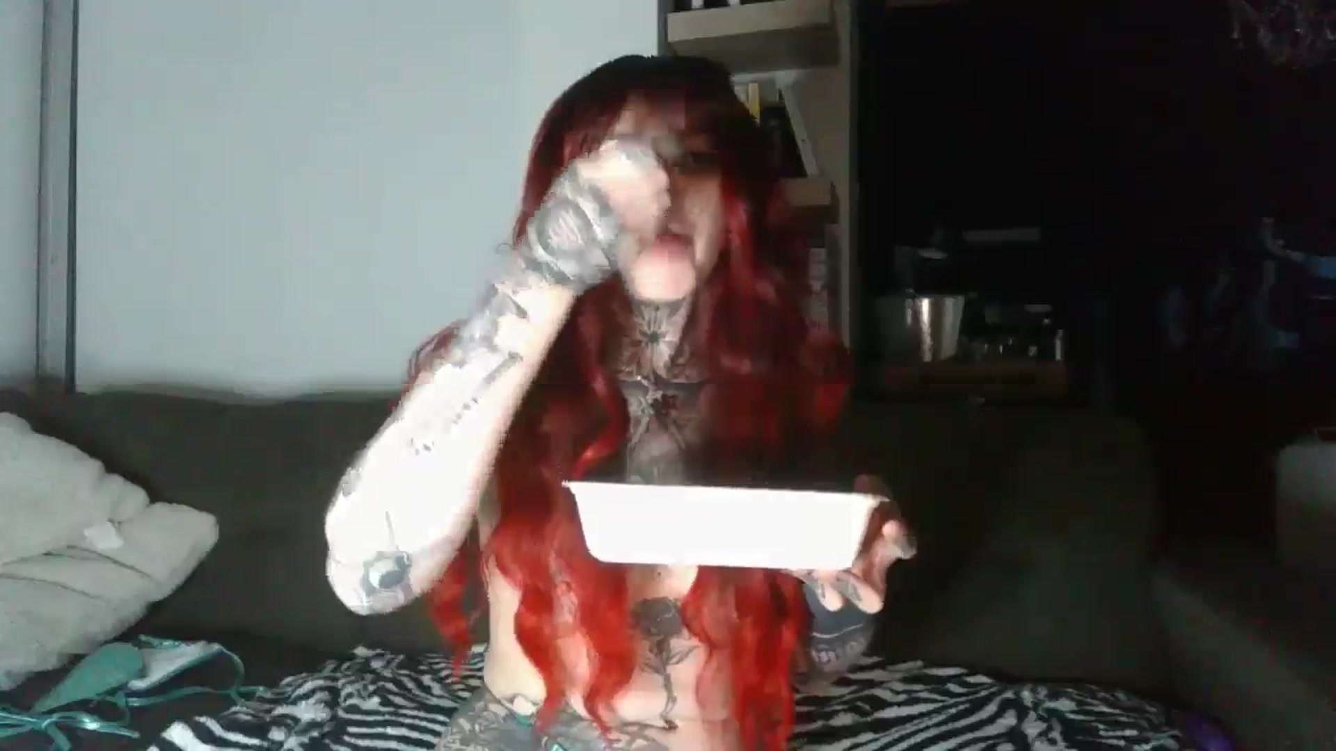 Gallery image thumbnail from BlazedBratx's myfreecams stream on, 07/17/2024, 06:55 image 14 of 20