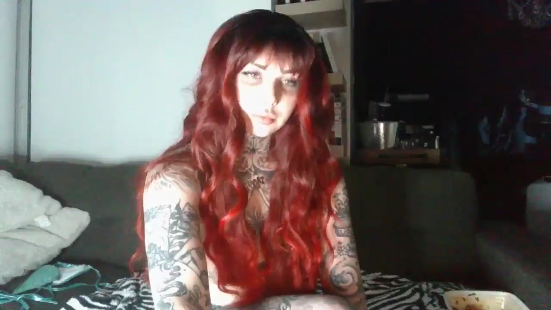 Gallery image thumbnail from BlazedBratx's myfreecams stream on, 07/17/2024, 06:55 image 19 of 20