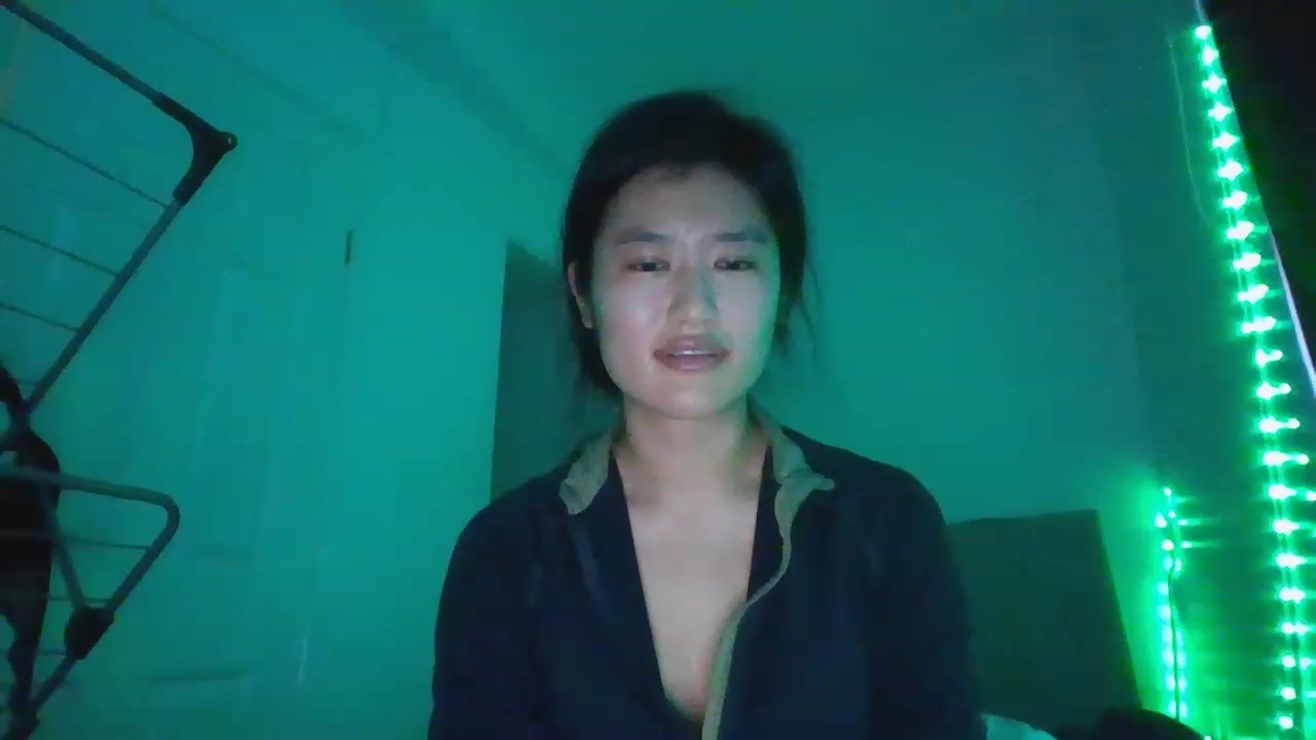Gallery image thumbnail from Blazinazn420_'s myfreecams stream on, 12/26/2022, 16:23 image 3 of 20