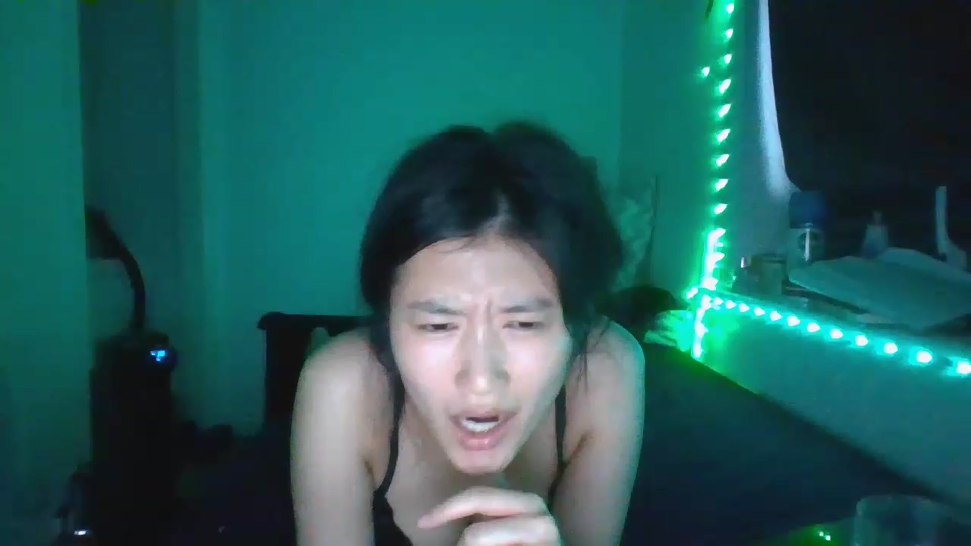 Gallery image thumbnail from Blazinazn420_'s myfreecams stream on, 12/31/2022, 16:35 image 7 of 20