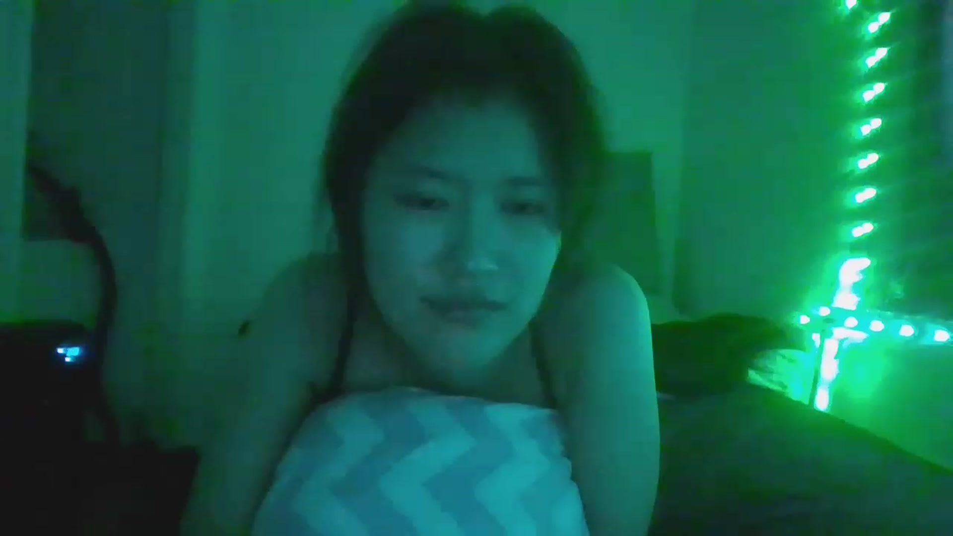 Gallery image thumbnail from Blazinazn420_'s myfreecams stream on, 12/31/2022, 16:35 image 13 of 20