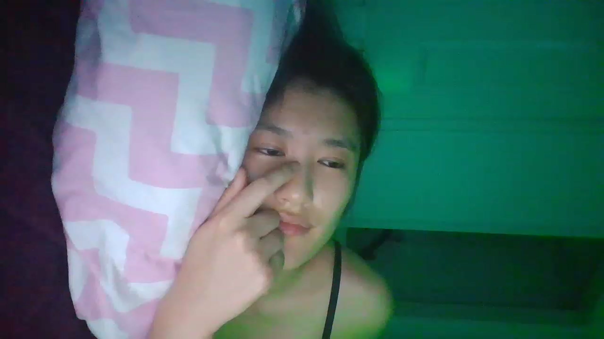 Gallery image thumbnail from Blazinazn420_'s myfreecams stream on, 12/31/2022, 16:35 image 15 of 20