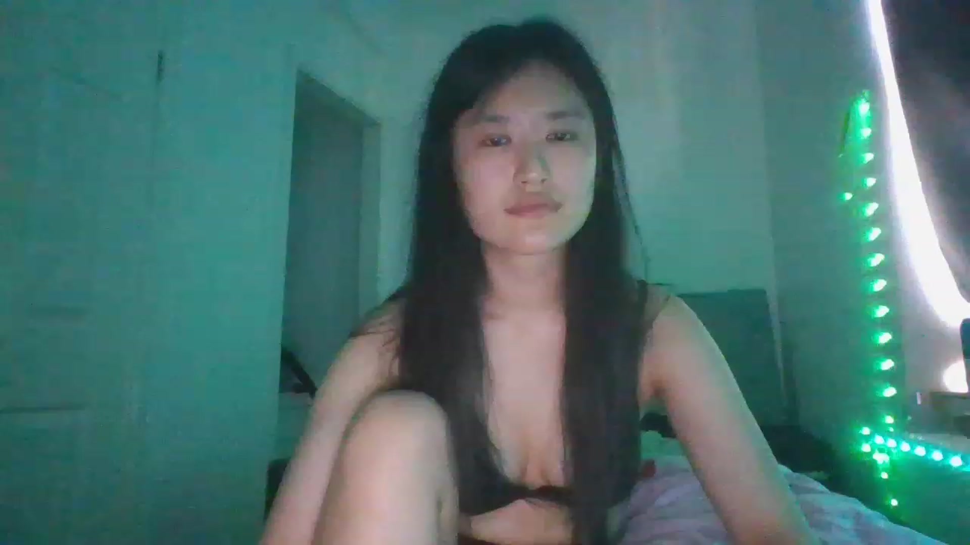 Gallery image thumbnail from Blazinazn420_'s myfreecams stream on, 01/01/2023, 12:25 image 19 of 20
