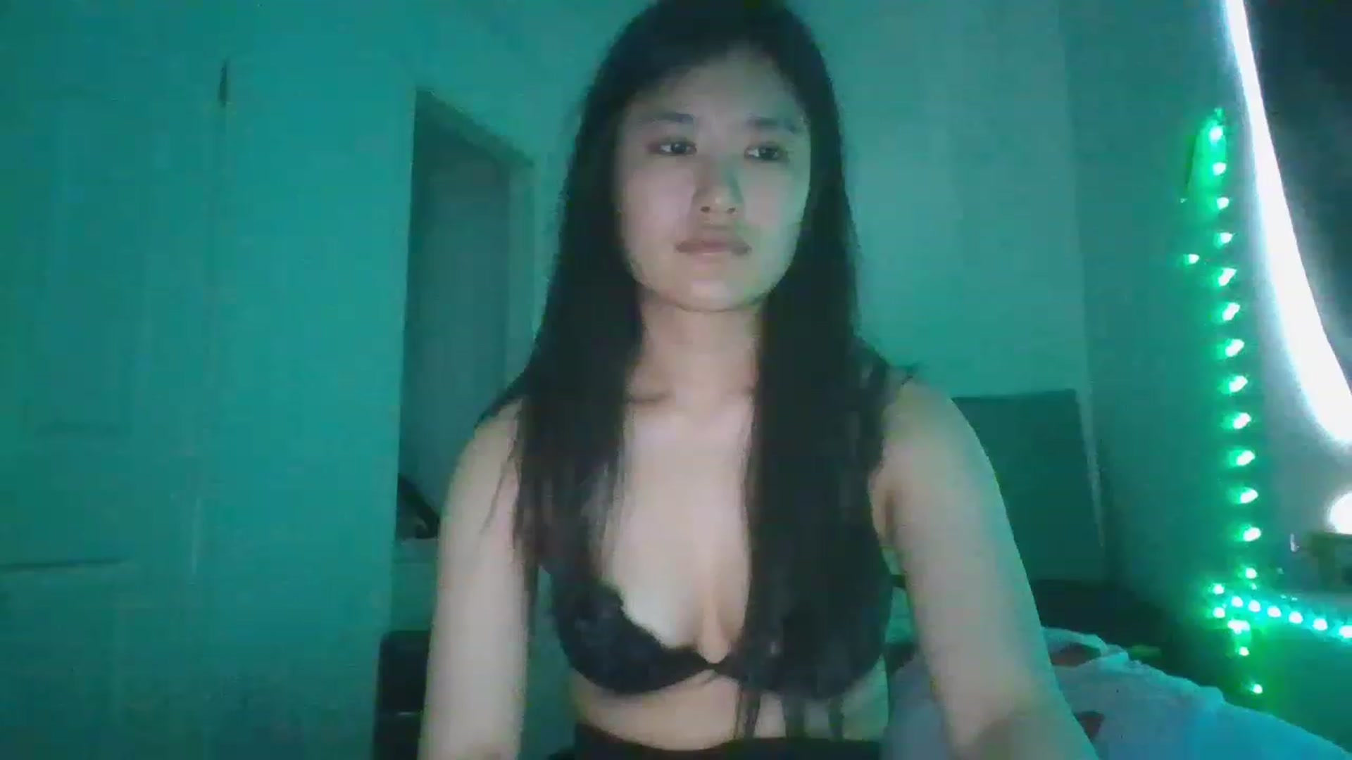 Gallery image thumbnail from Blazinazn420_'s myfreecams stream on, 01/01/2023, 12:25 image 6 of 20