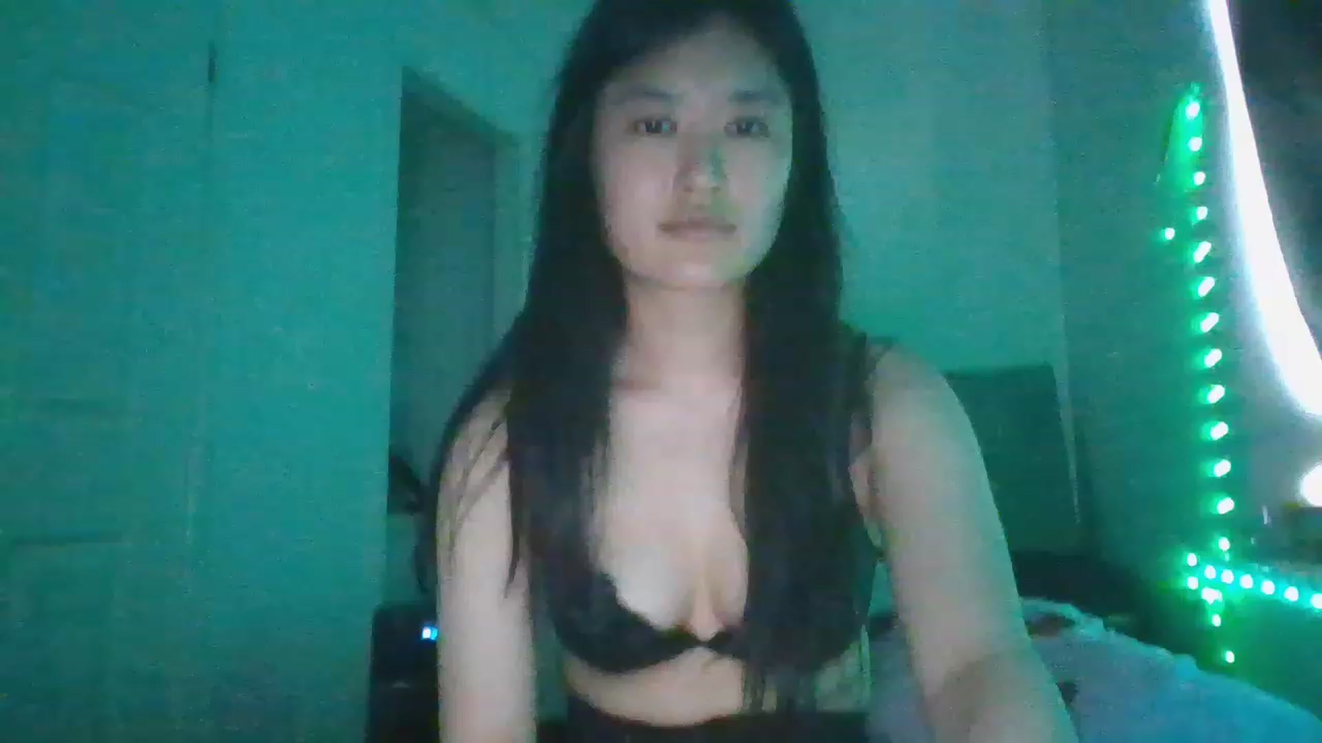 Gallery image thumbnail from Blazinazn420_'s myfreecams stream on, 01/01/2023, 12:25 image 9 of 20