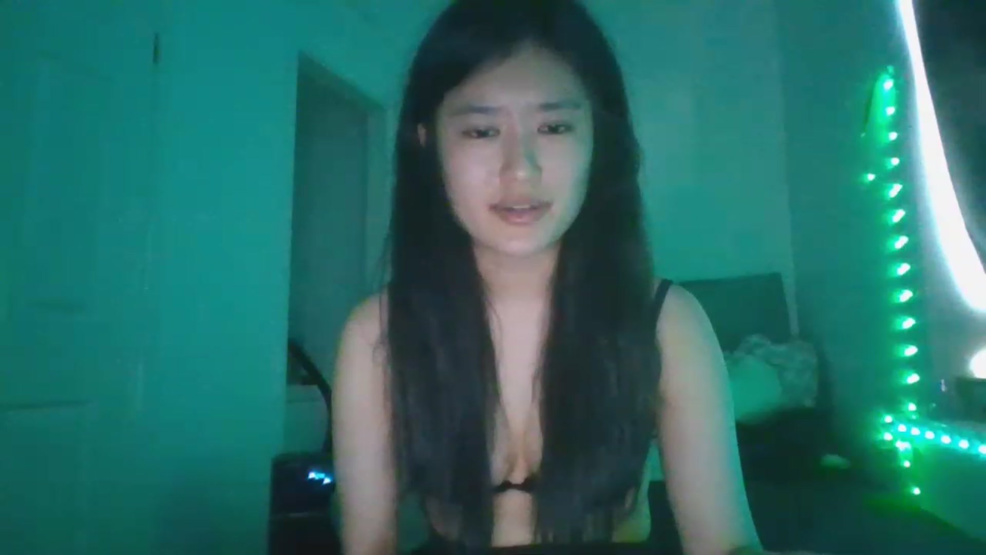 Gallery image thumbnail from Blazinazn420_'s myfreecams stream on, 01/01/2023, 13:39 image 17 of 20