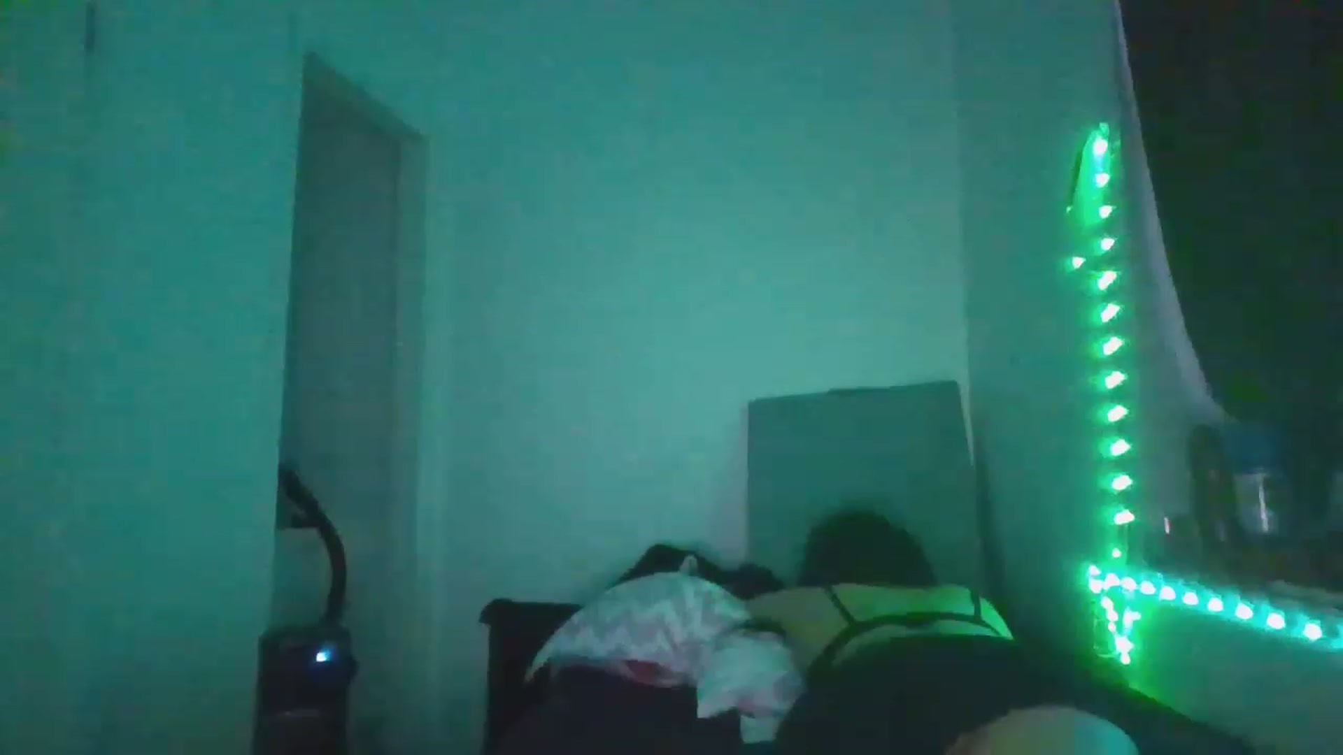 Gallery image thumbnail from Blazinazn420_'s myfreecams stream on, 01/01/2023, 16:51 image 11 of 20