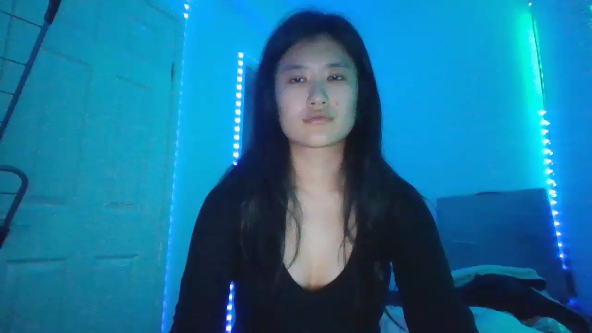 Gallery image thumbnail from Blazinazn420_'s myfreecams stream on, 01/05/2023, 15:59 image 7 of 20