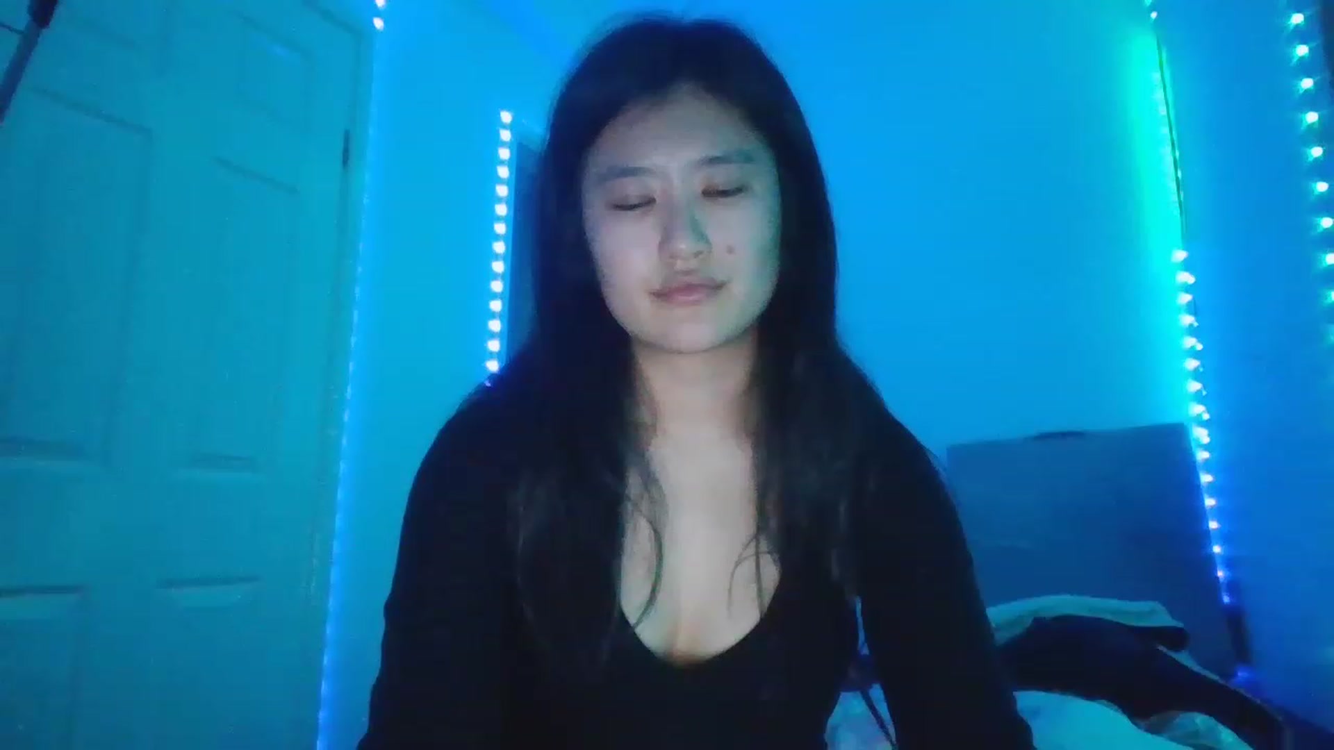Gallery image thumbnail from Blazinazn420_'s myfreecams stream on, 01/05/2023, 15:59 image 4 of 20