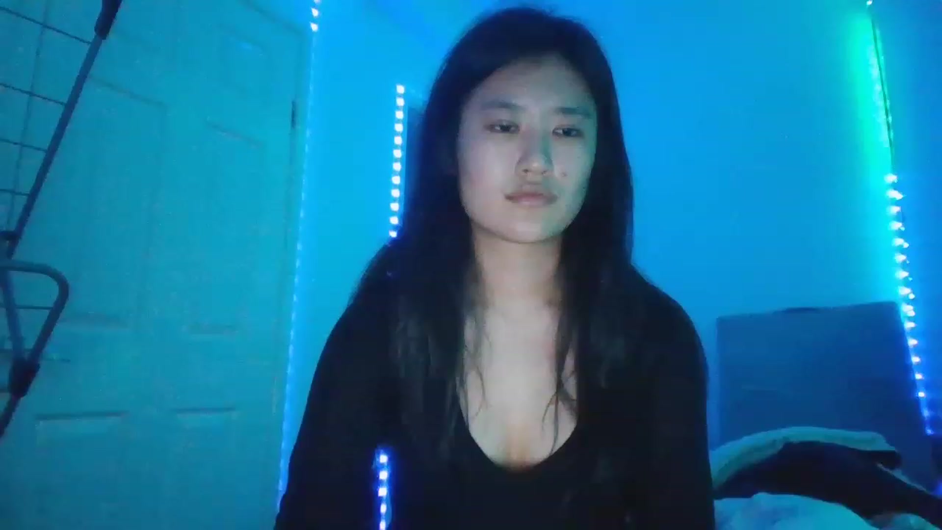 Gallery image thumbnail from Blazinazn420_'s myfreecams stream on, 01/05/2023, 15:59 image 15 of 20