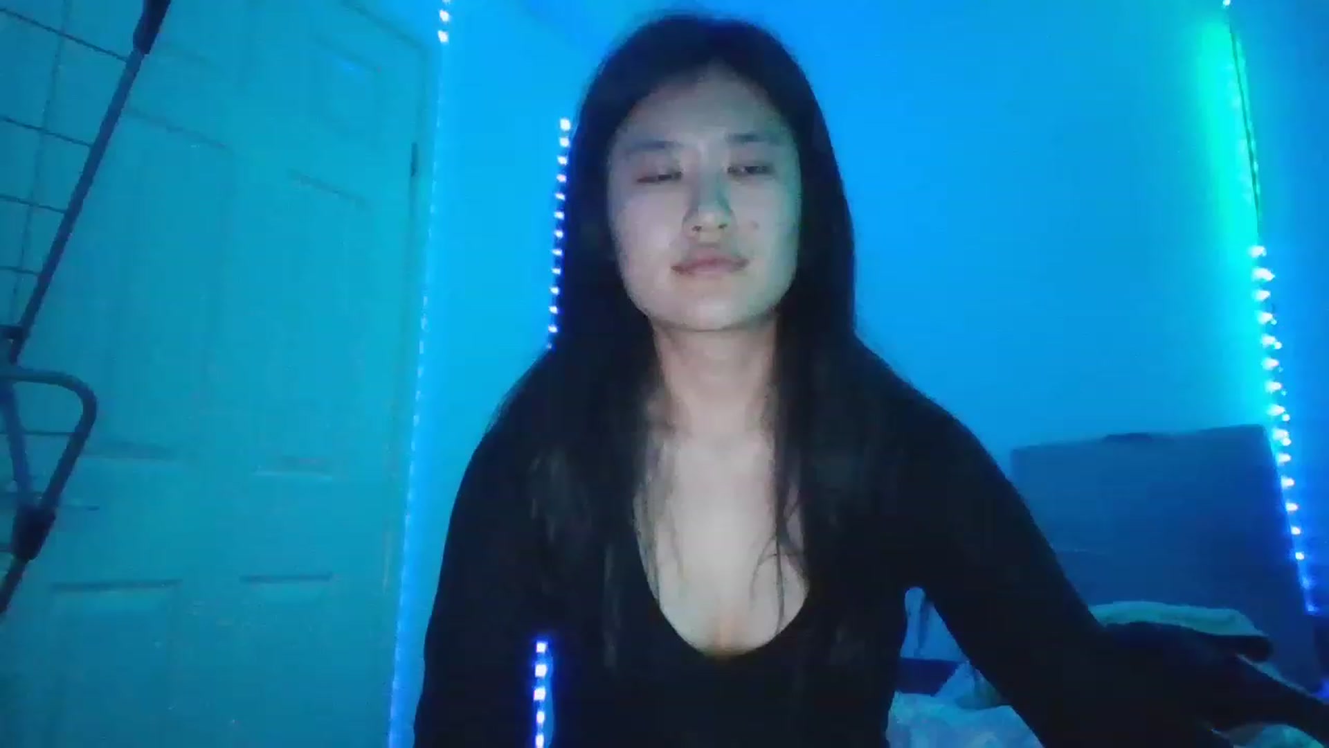 Gallery image thumbnail from Blazinazn420_'s myfreecams stream on, 01/05/2023, 15:59 image 14 of 20