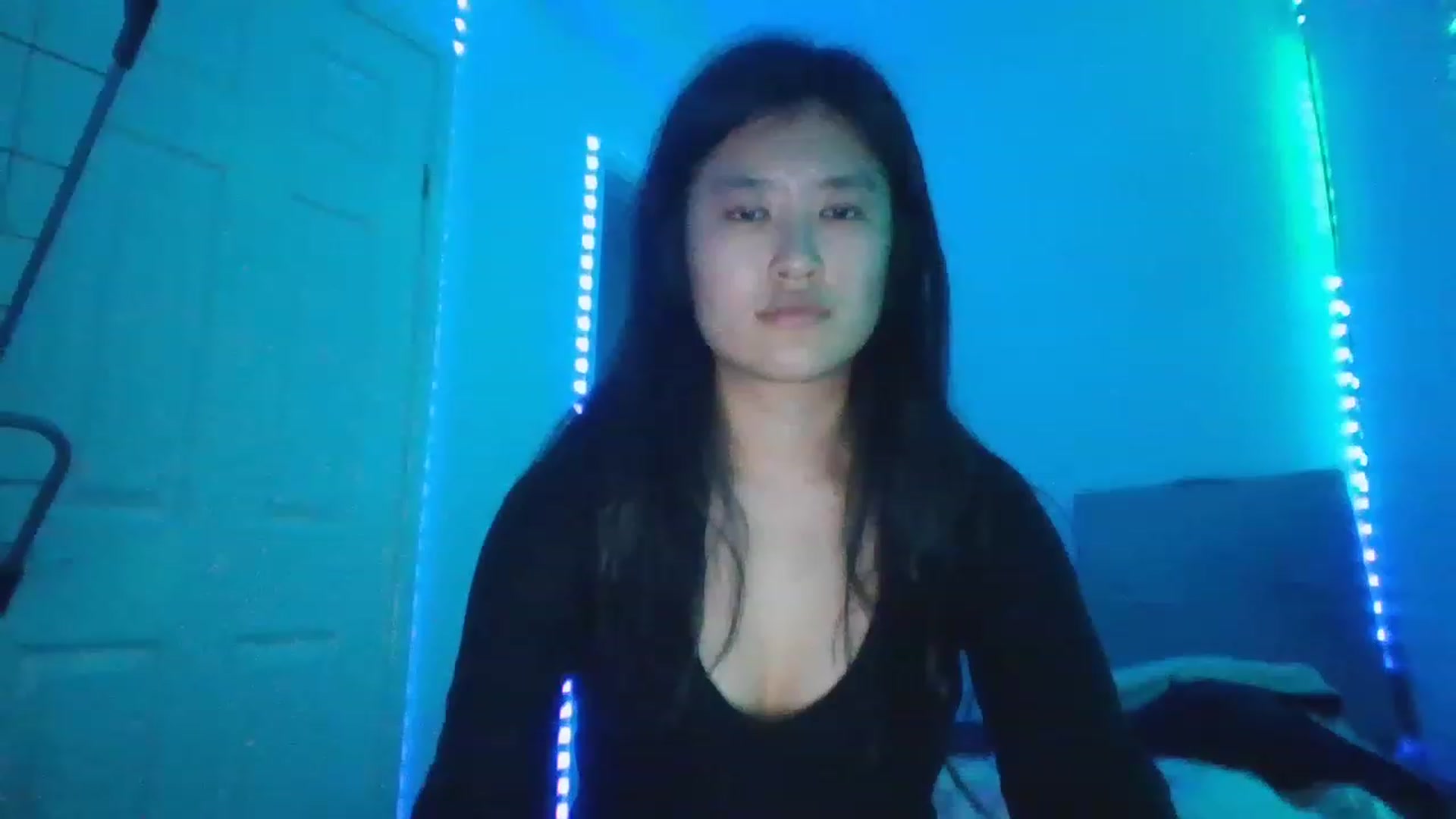 Gallery image thumbnail from Blazinazn420_'s myfreecams stream on, 01/05/2023, 15:59 image 6 of 20