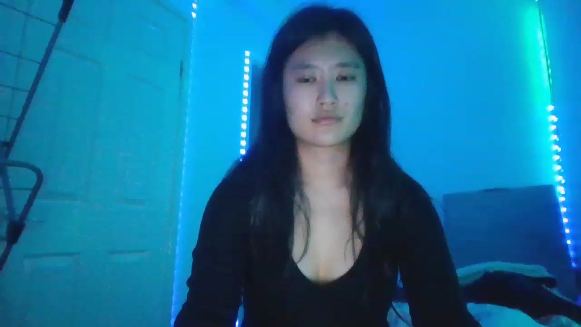 Gallery image thumbnail from Blazinazn420_'s myfreecams stream on, 01/05/2023, 15:59 image 10 of 20