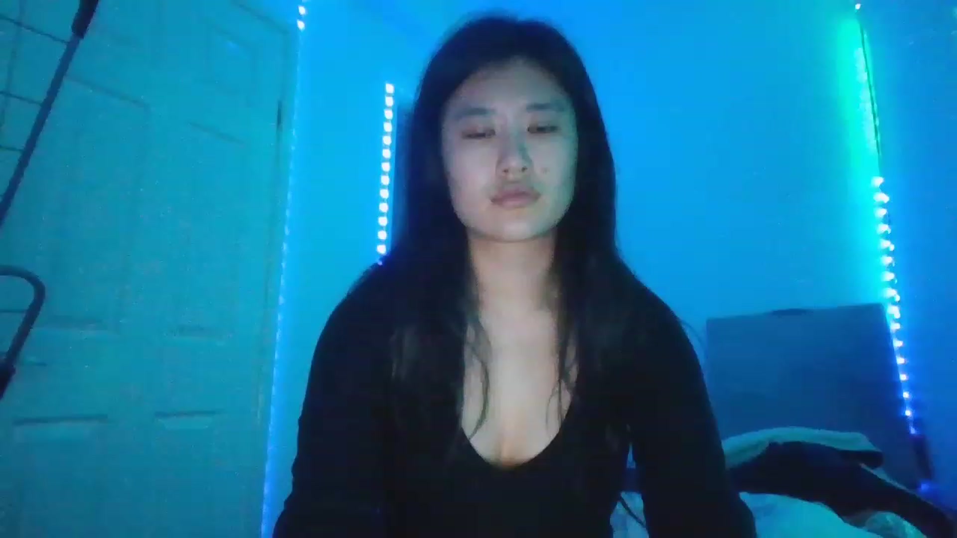 Gallery image thumbnail from Blazinazn420_'s myfreecams stream on, 01/05/2023, 15:59 image 9 of 20