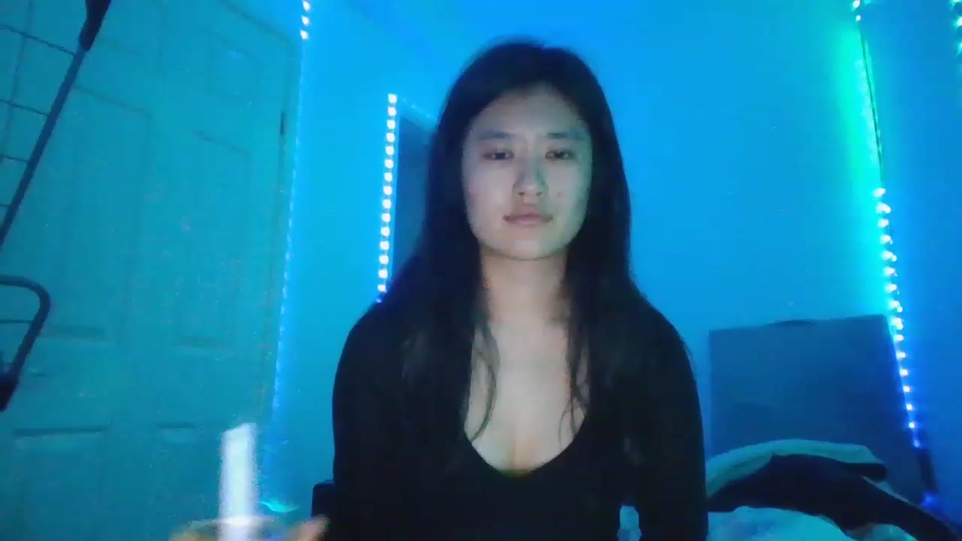 Gallery image thumbnail from Blazinazn420_'s myfreecams stream on, 01/05/2023, 15:59 image 5 of 20
