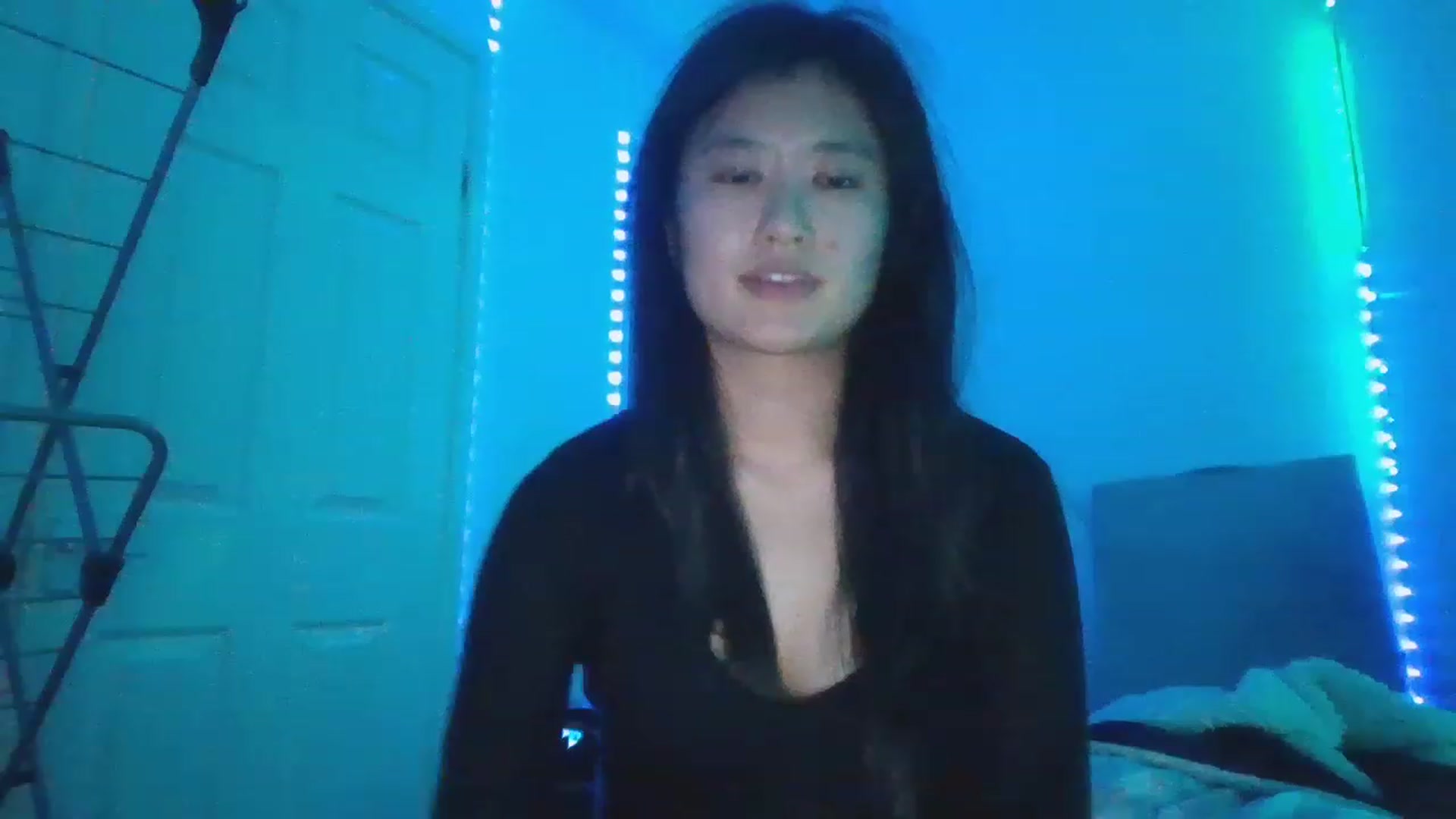 Gallery image thumbnail from Blazinazn420_'s myfreecams stream on, 01/05/2023, 17:51 image 8 of 20
