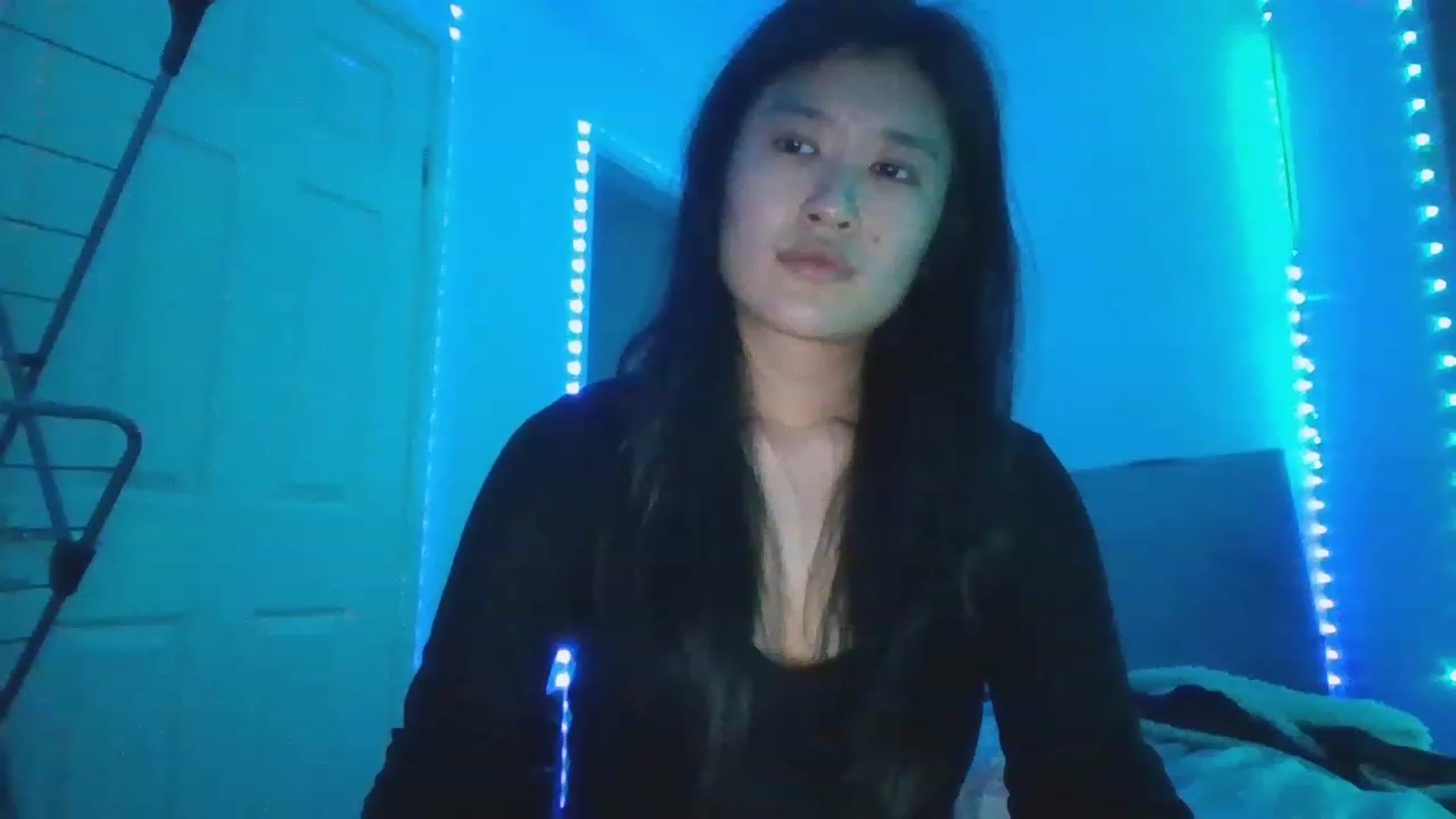 Gallery image thumbnail from Blazinazn420_'s myfreecams stream on, 01/05/2023, 17:51 image 18 of 20