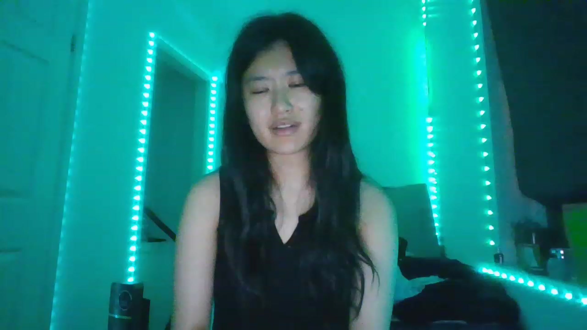 Gallery image thumbnail from Blazinazn420_'s myfreecams stream on, 01/08/2023, 02:23 image 20 of 20