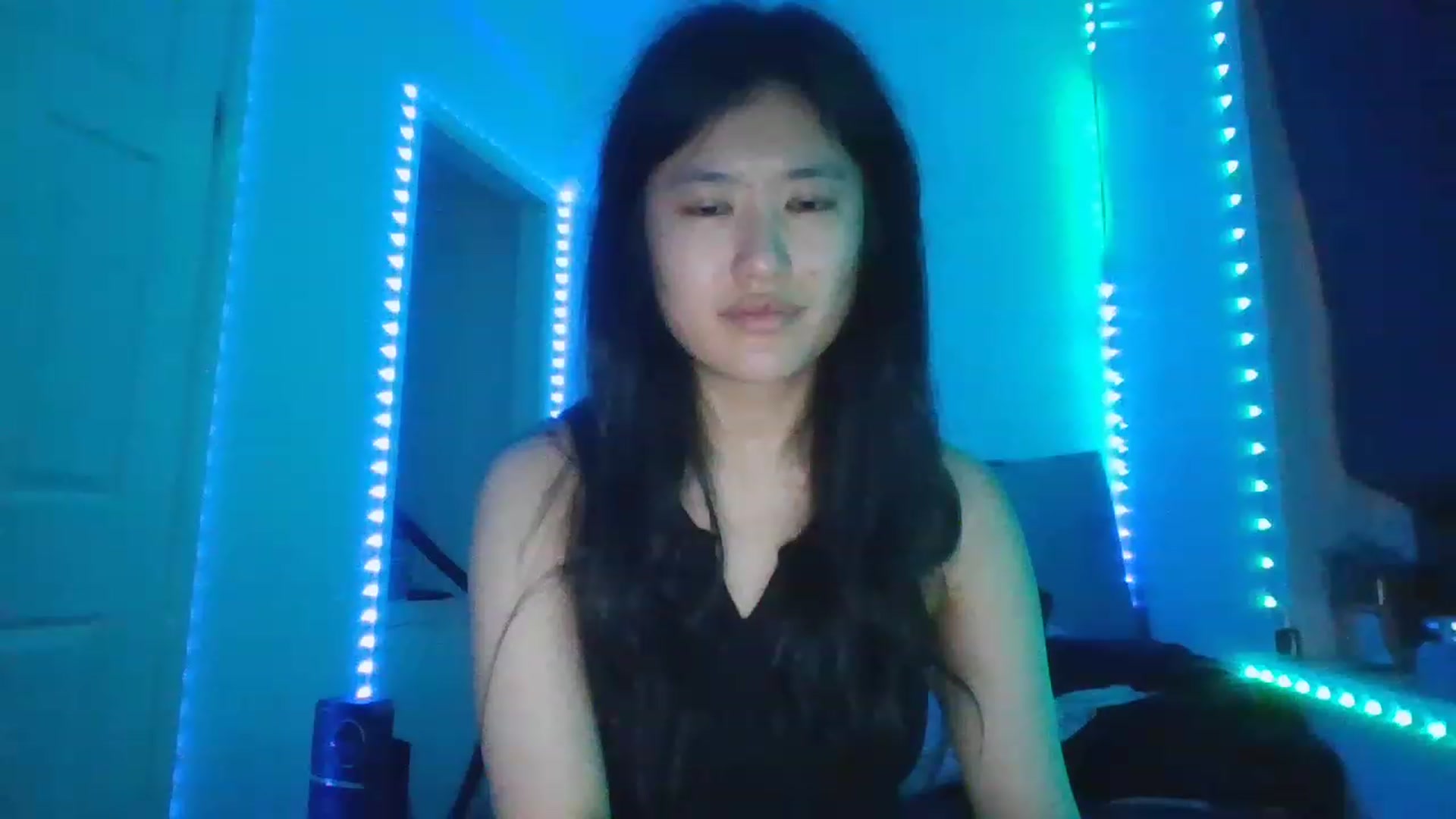Gallery image thumbnail from Blazinazn420_'s myfreecams stream on, 01/08/2023, 02:23 image 12 of 20