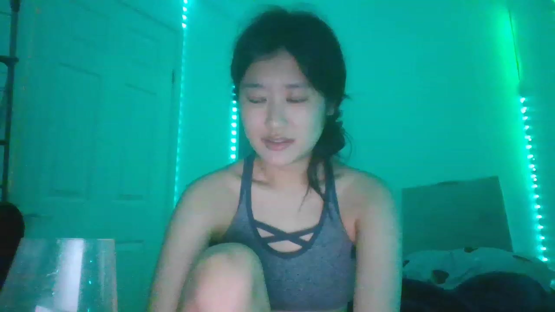 Gallery image thumbnail from Blazinazn420_'s myfreecams stream on, 01/09/2023, 01:46 image 5 of 20
