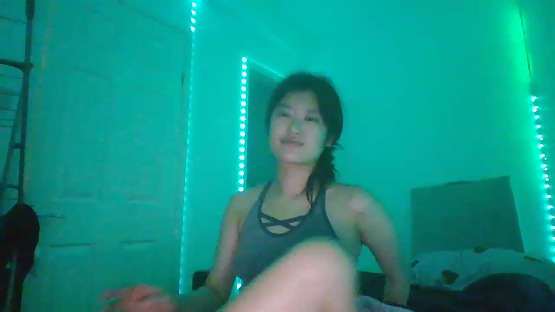 Gallery image thumbnail from Blazinazn420_'s myfreecams stream on, 01/09/2023, 01:46 image 14 of 20