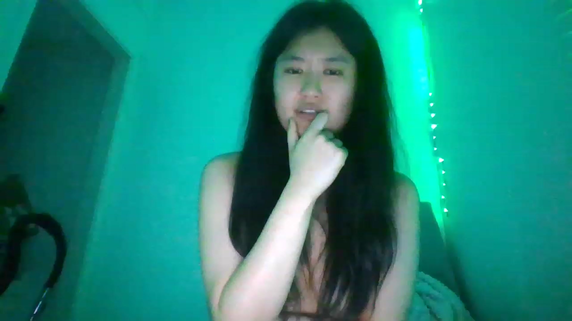 Gallery image thumbnail from Blazinazn420_'s myfreecams stream on, 01/13/2023, 22:33 image 2 of 20