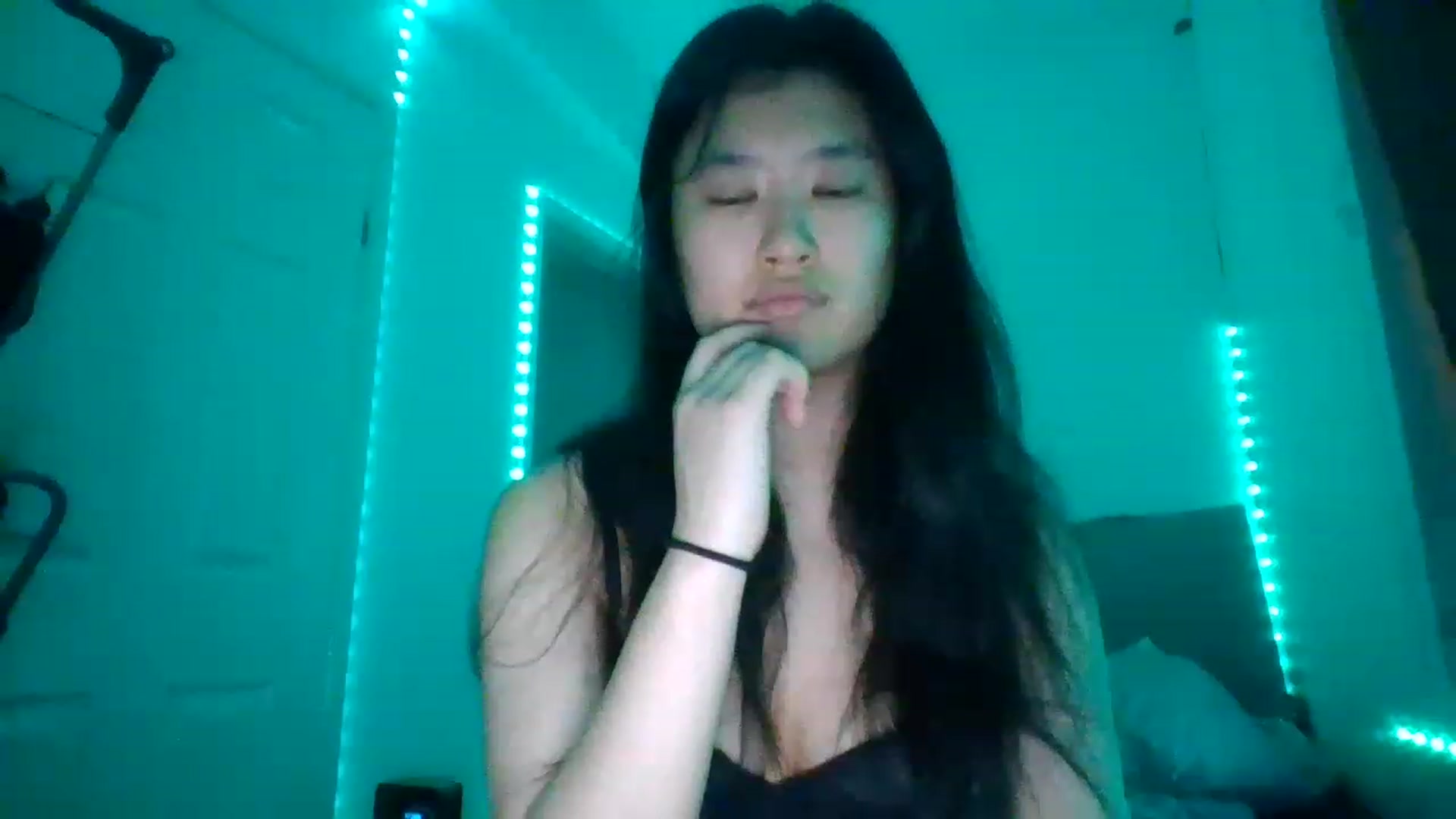 Gallery image thumbnail from Blazinazn420_'s myfreecams stream on, 01/20/2023, 18:47 image 10 of 20