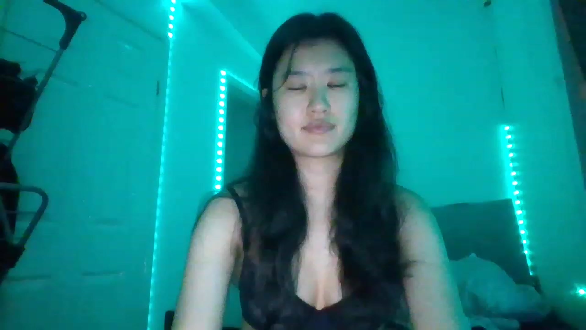 Gallery image thumbnail from Blazinazn420_'s myfreecams stream on, 01/20/2023, 18:47 image 15 of 20