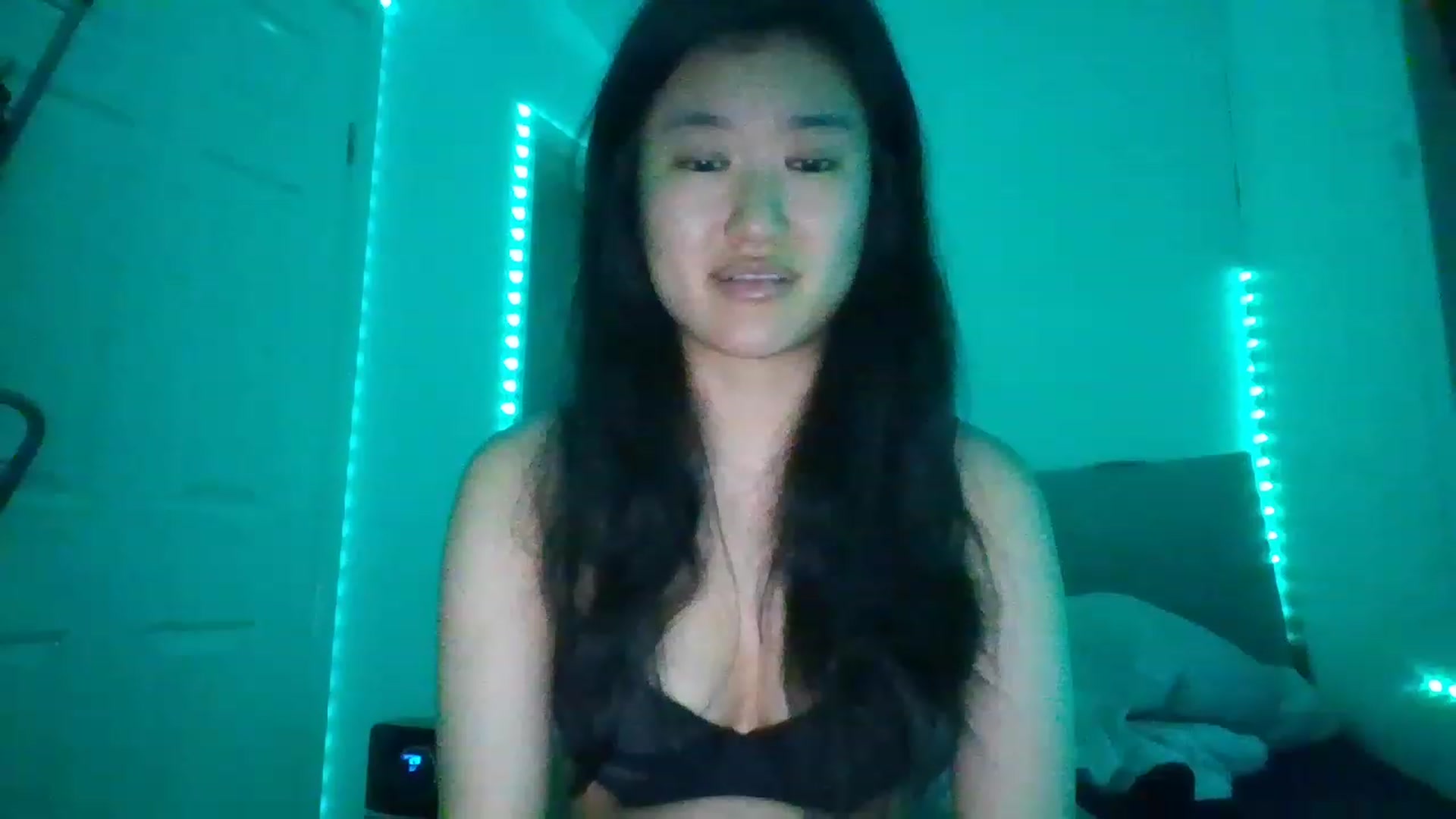 Gallery image thumbnail from Blazinazn420_'s myfreecams stream on, 01/20/2023, 19:19 image 11 of 20