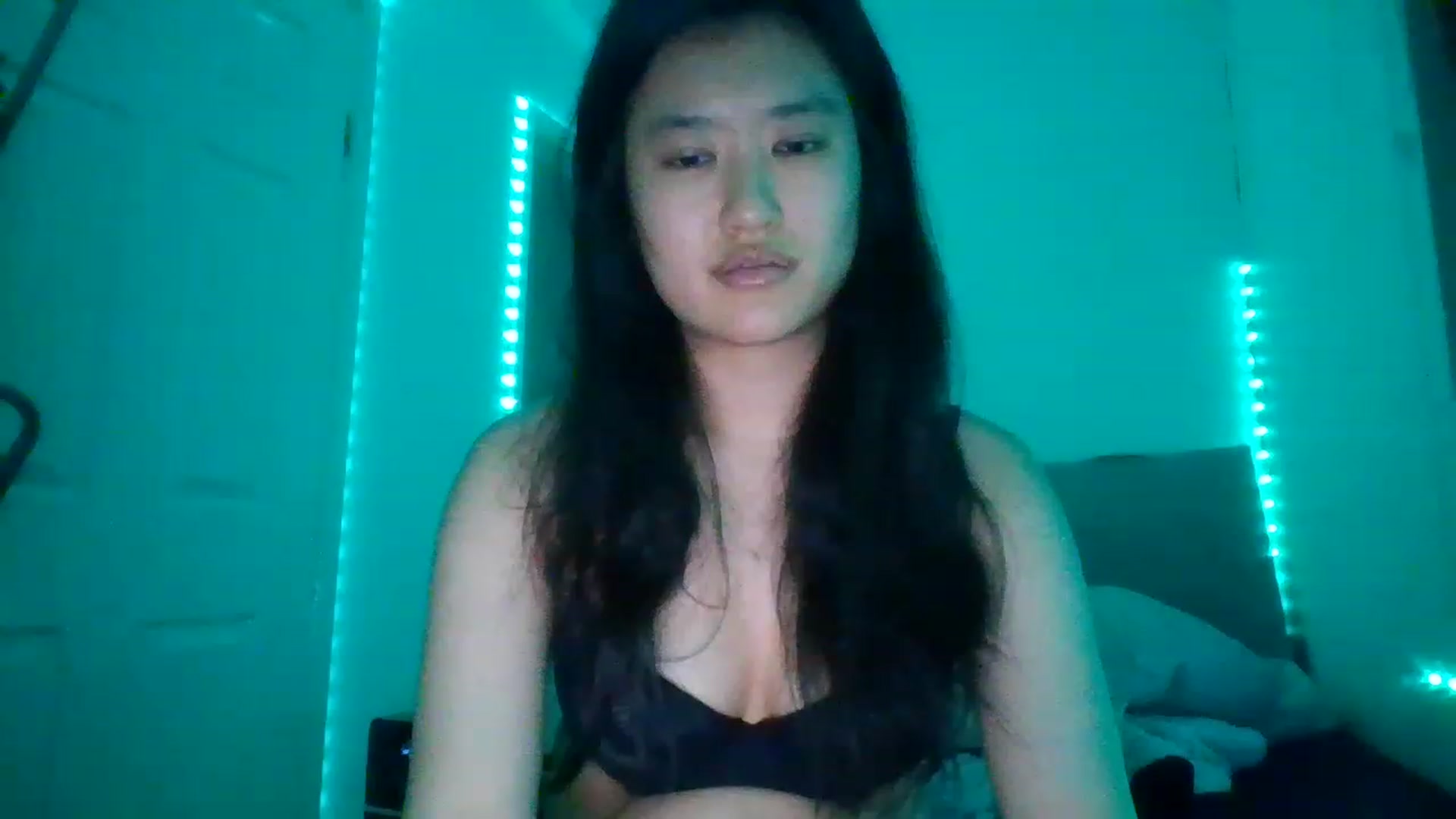 Gallery image thumbnail from Blazinazn420_'s myfreecams stream on, 01/20/2023, 19:19 image 9 of 20