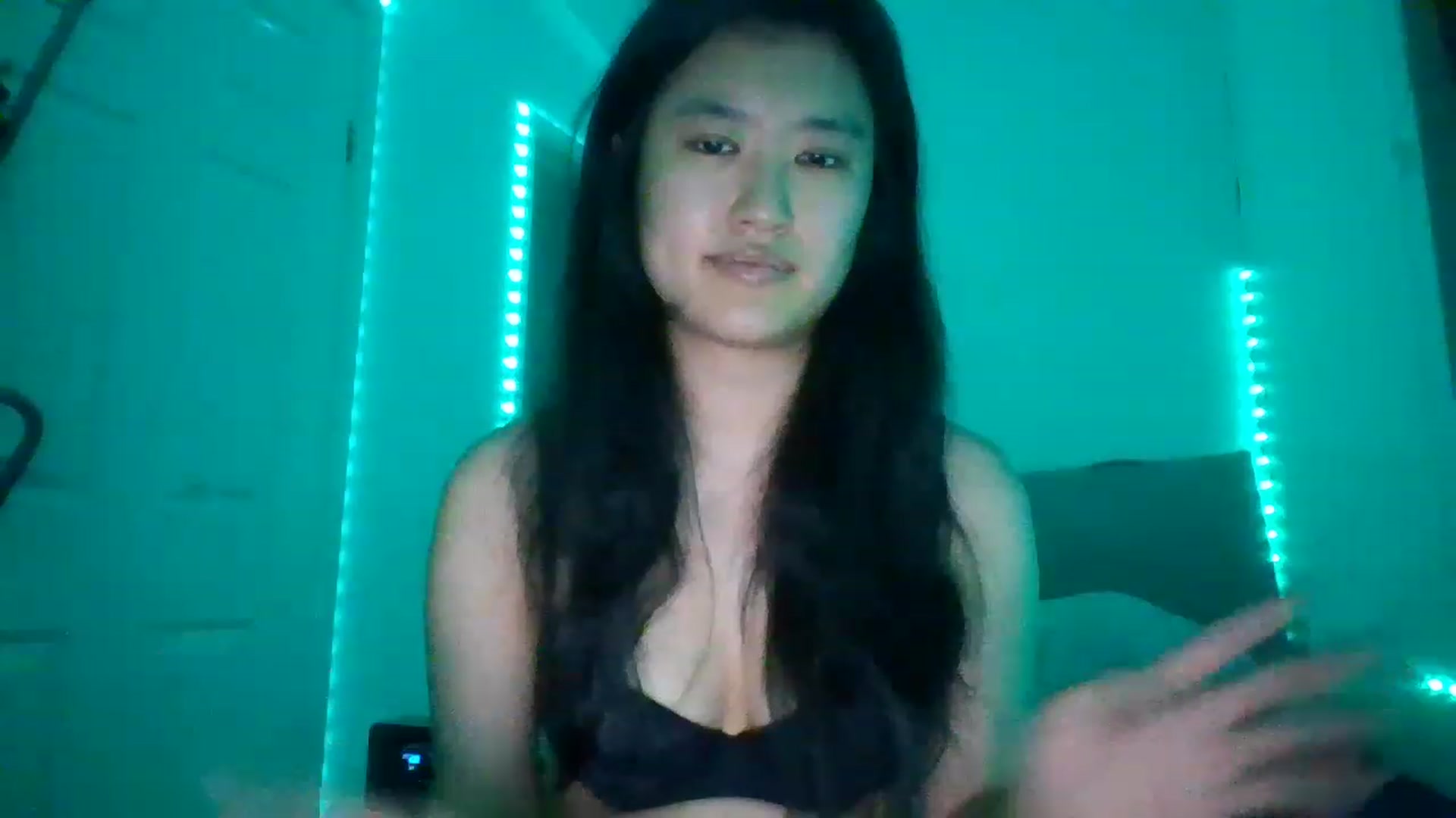 Gallery image thumbnail from Blazinazn420_'s myfreecams stream on, 01/20/2023, 19:19 image 12 of 20