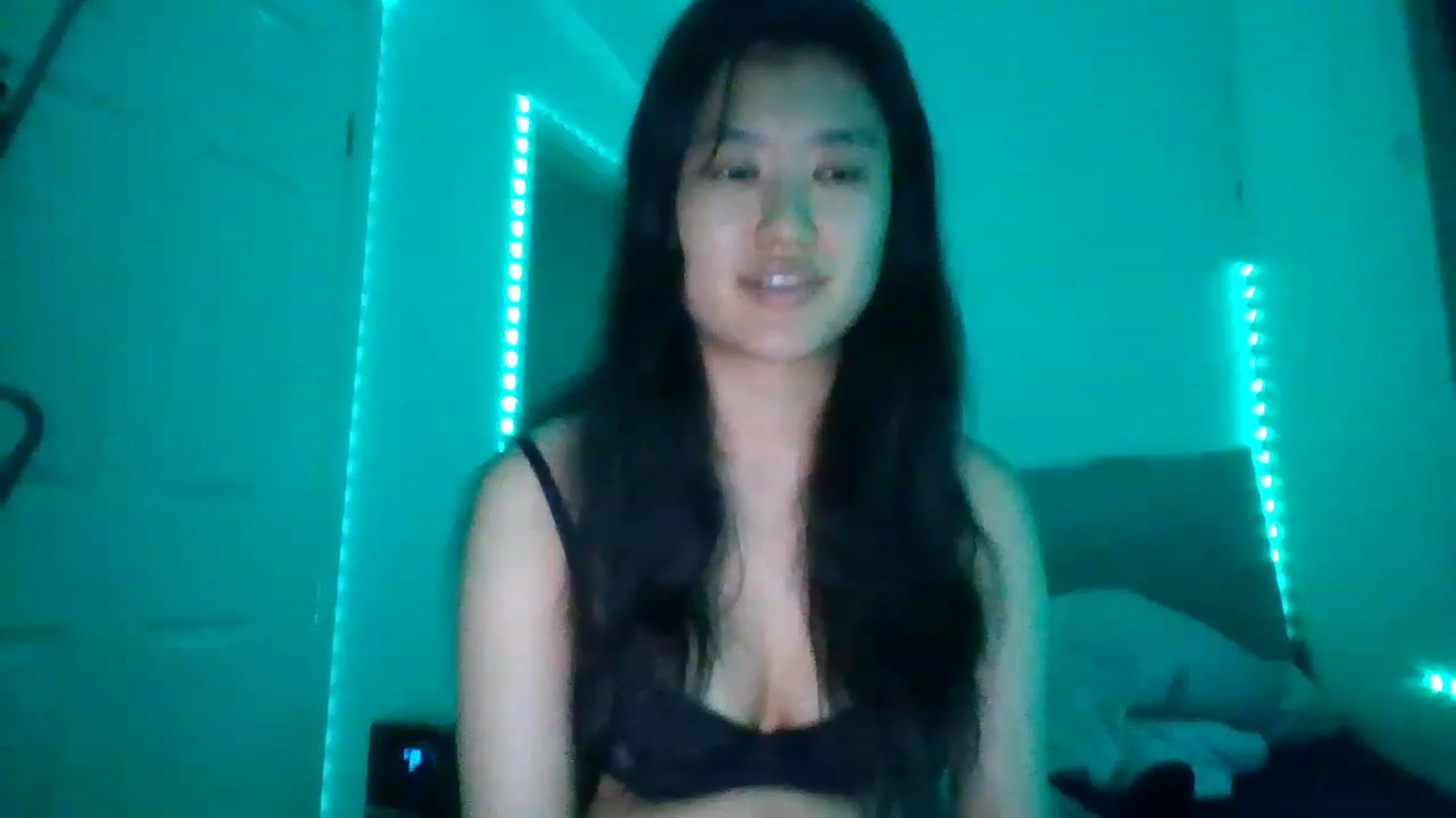 Gallery image thumbnail from Blazinazn420_'s myfreecams stream on, 01/20/2023, 19:19 image 8 of 20