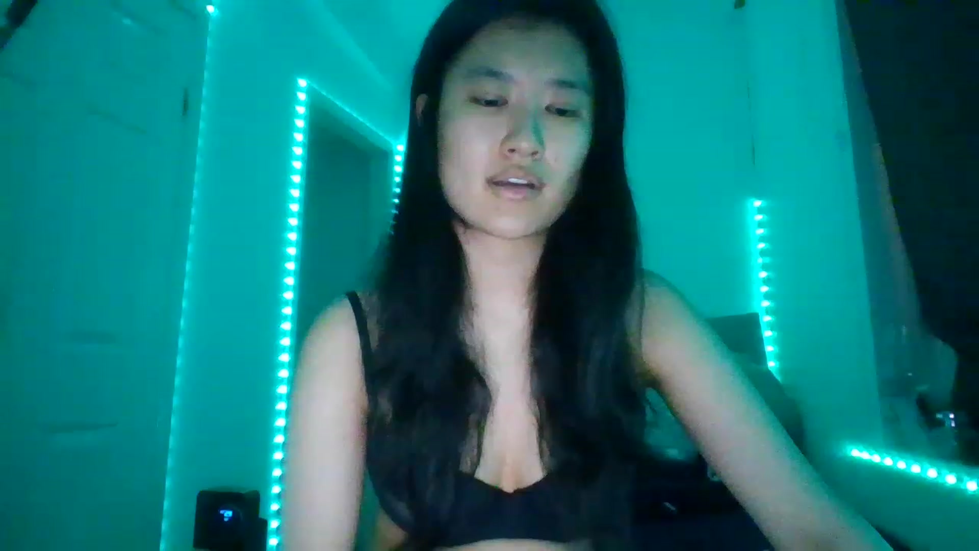 Gallery image thumbnail from Blazinazn420_'s myfreecams stream on, 01/20/2023, 20:20 image 19 of 20