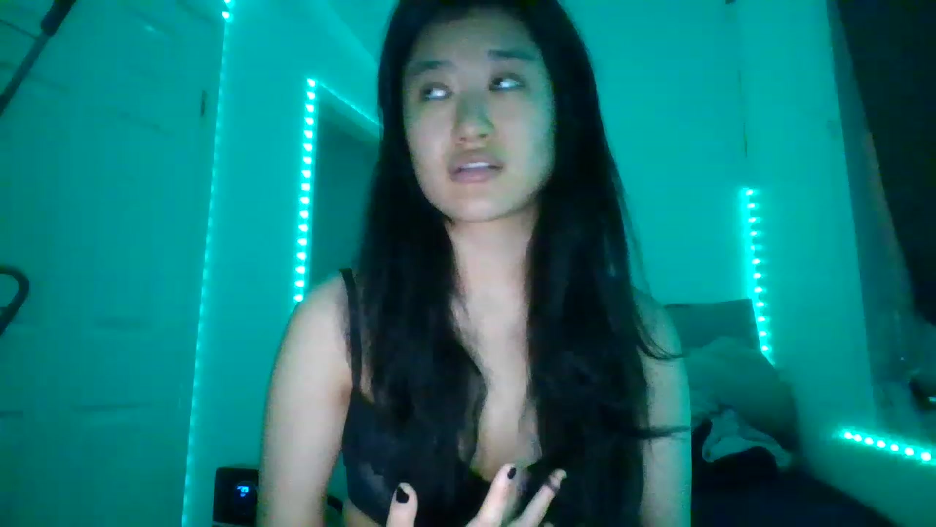 Gallery image thumbnail from Blazinazn420_'s myfreecams stream on, 01/20/2023, 20:20 image 16 of 20