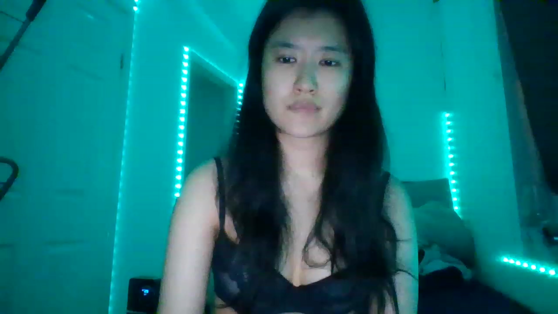 Gallery image thumbnail from Blazinazn420_'s myfreecams stream on, 01/20/2023, 20:20 image 6 of 20