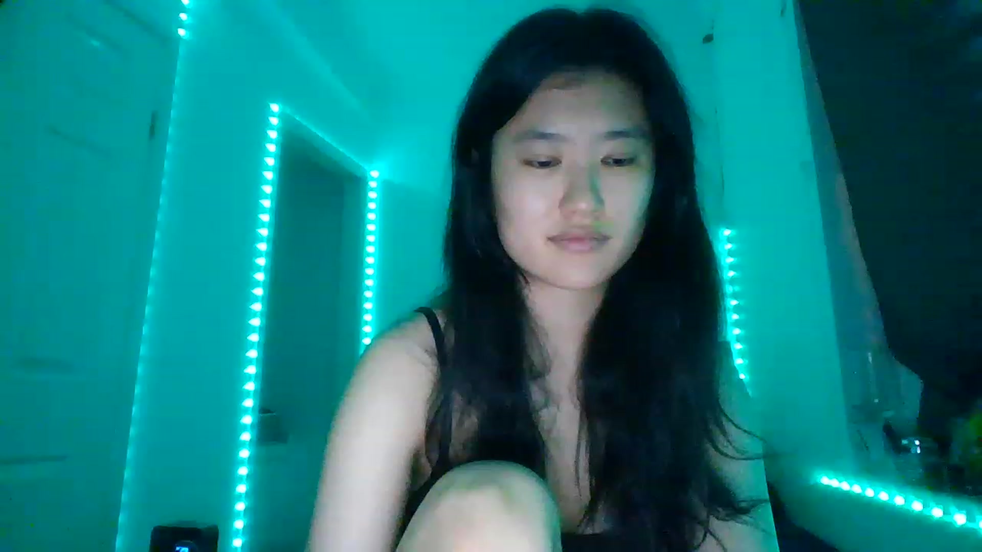 Gallery image thumbnail from Blazinazn420_'s myfreecams stream on, 01/20/2023, 21:16 image 4 of 20