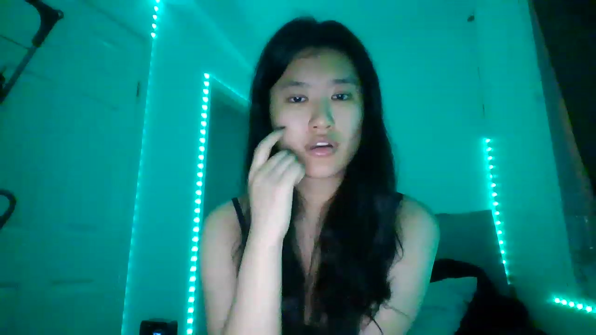 Gallery image thumbnail from Blazinazn420_'s myfreecams stream on, 01/20/2023, 21:16 image 14 of 20